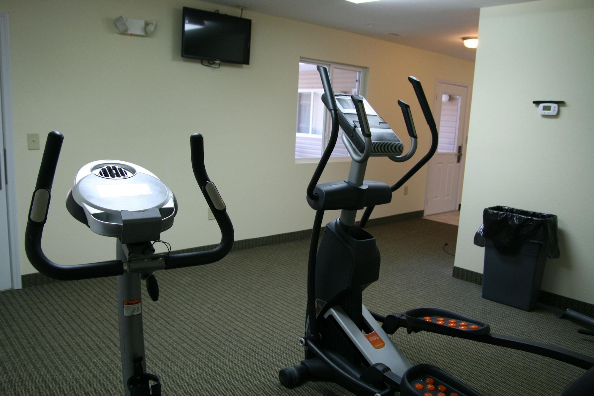 Gimnasio Affordable Suites Fayetteville