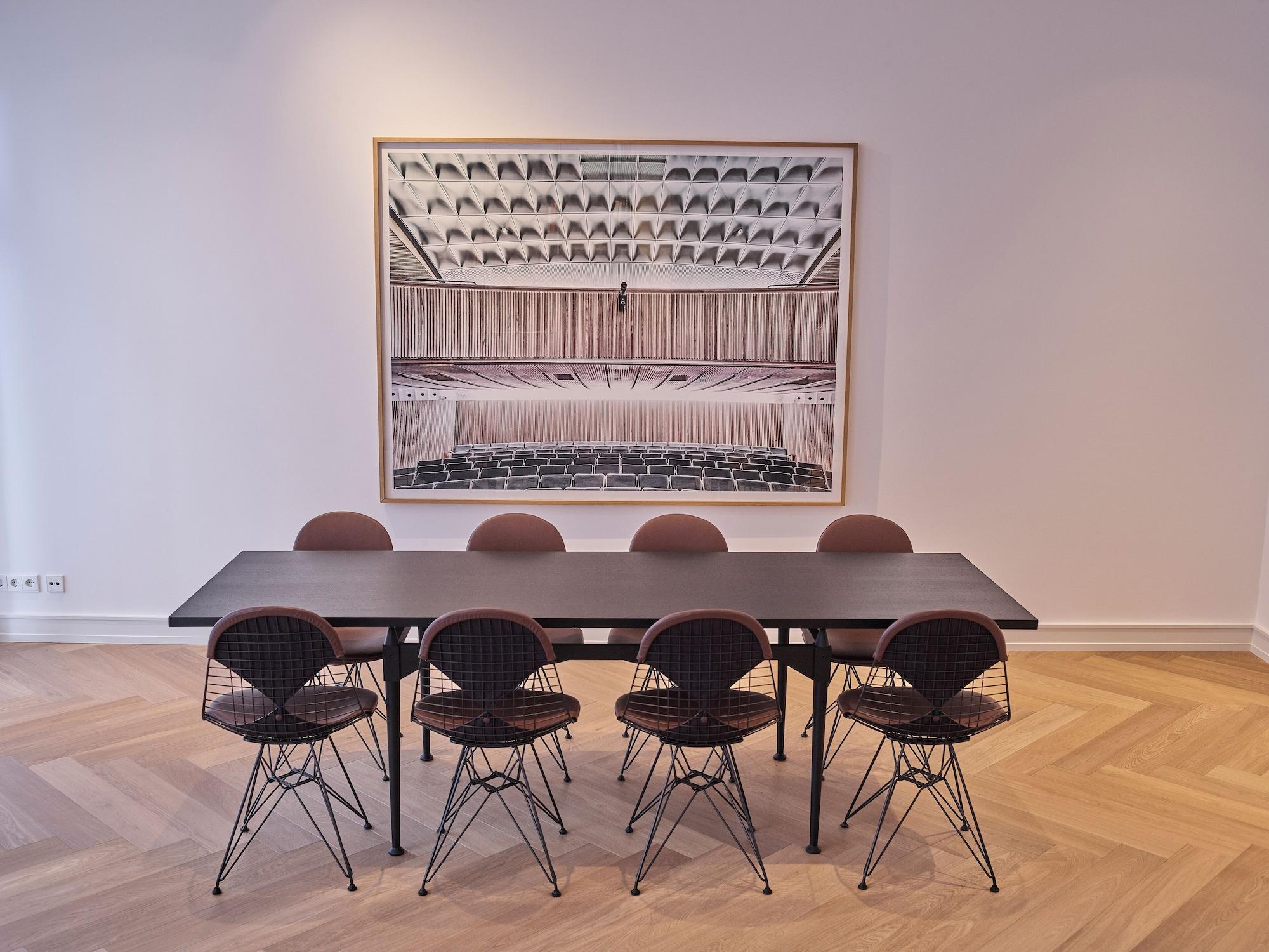 Equipamiento de Habitación Townhouse by THE QVEST