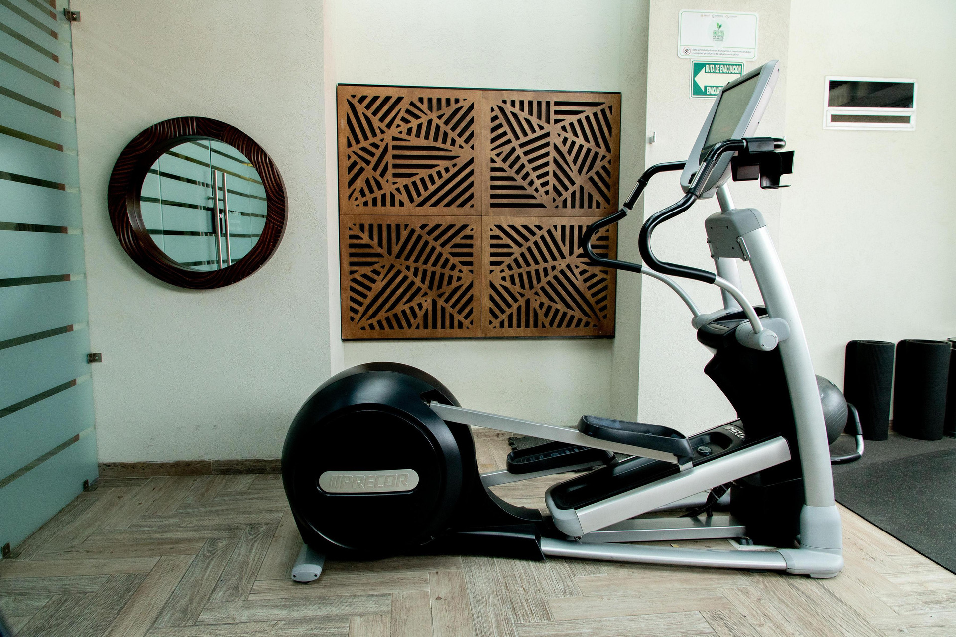 Gimnasio Hotel Dali Ejecutivo