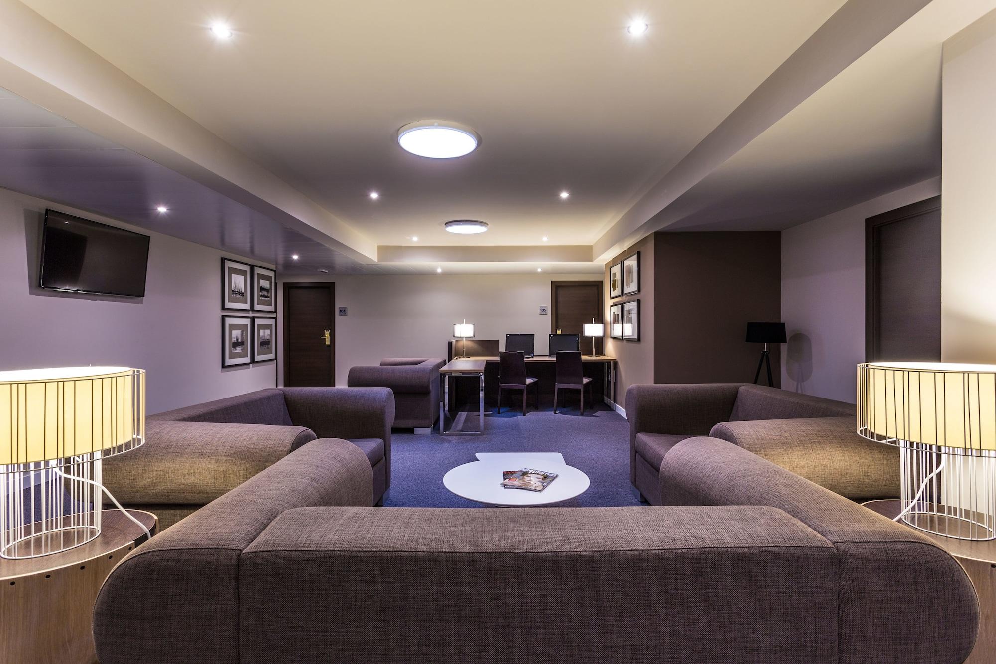 Vista Lobby DWO Urban Granada