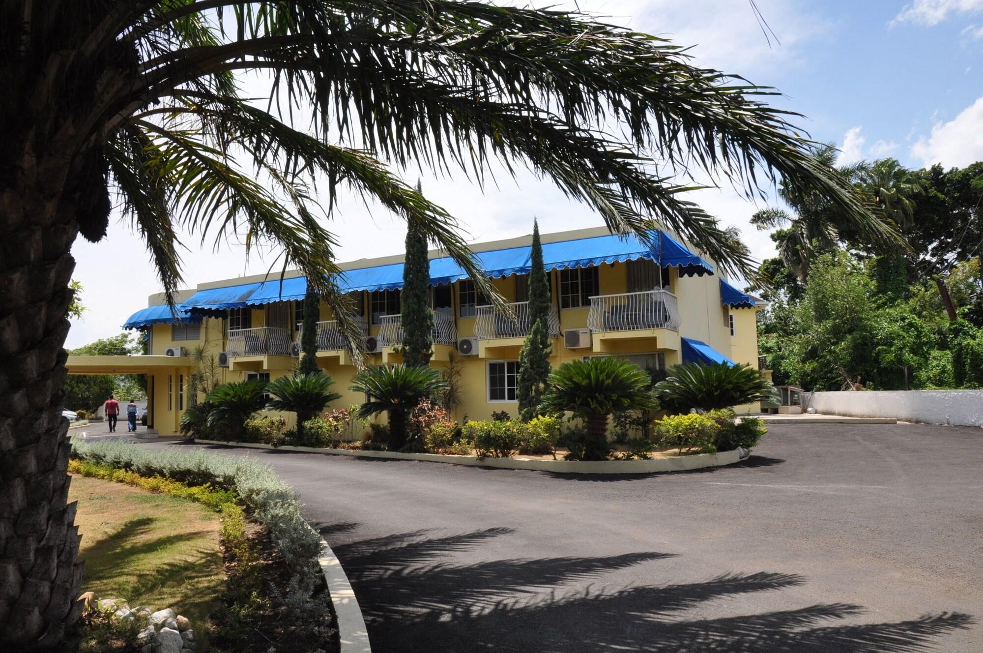 Vista Exterior Tamarind Tree Resort