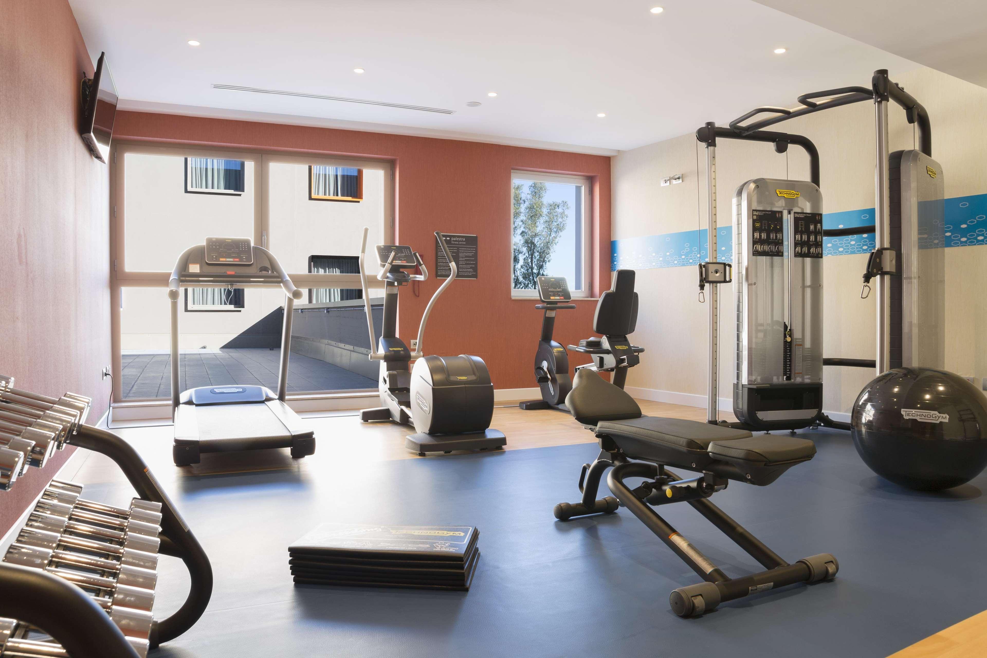 Gimnasio Hampton by Hilton Rome East