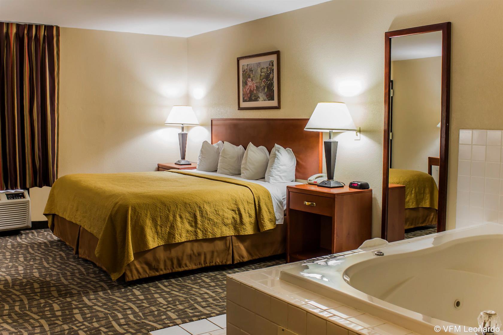 Vista Exterior Quality Inn Kinston