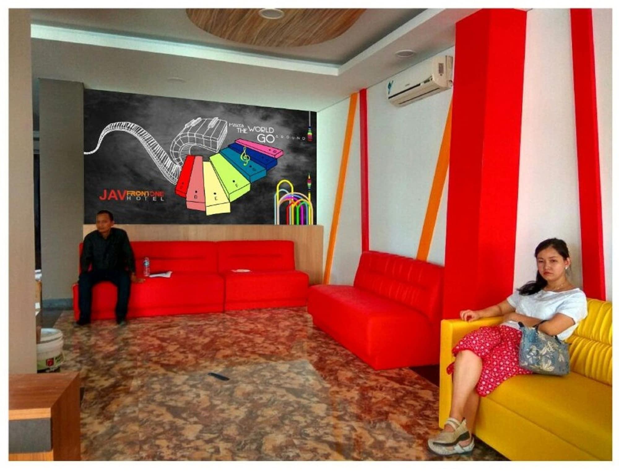 Vista Lobby JAV Front One Hotel Lahat