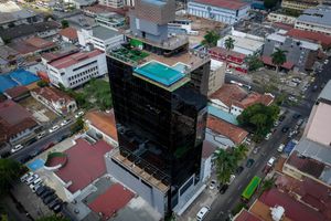 Alojamiento - Innfiniti Hotel & Suites