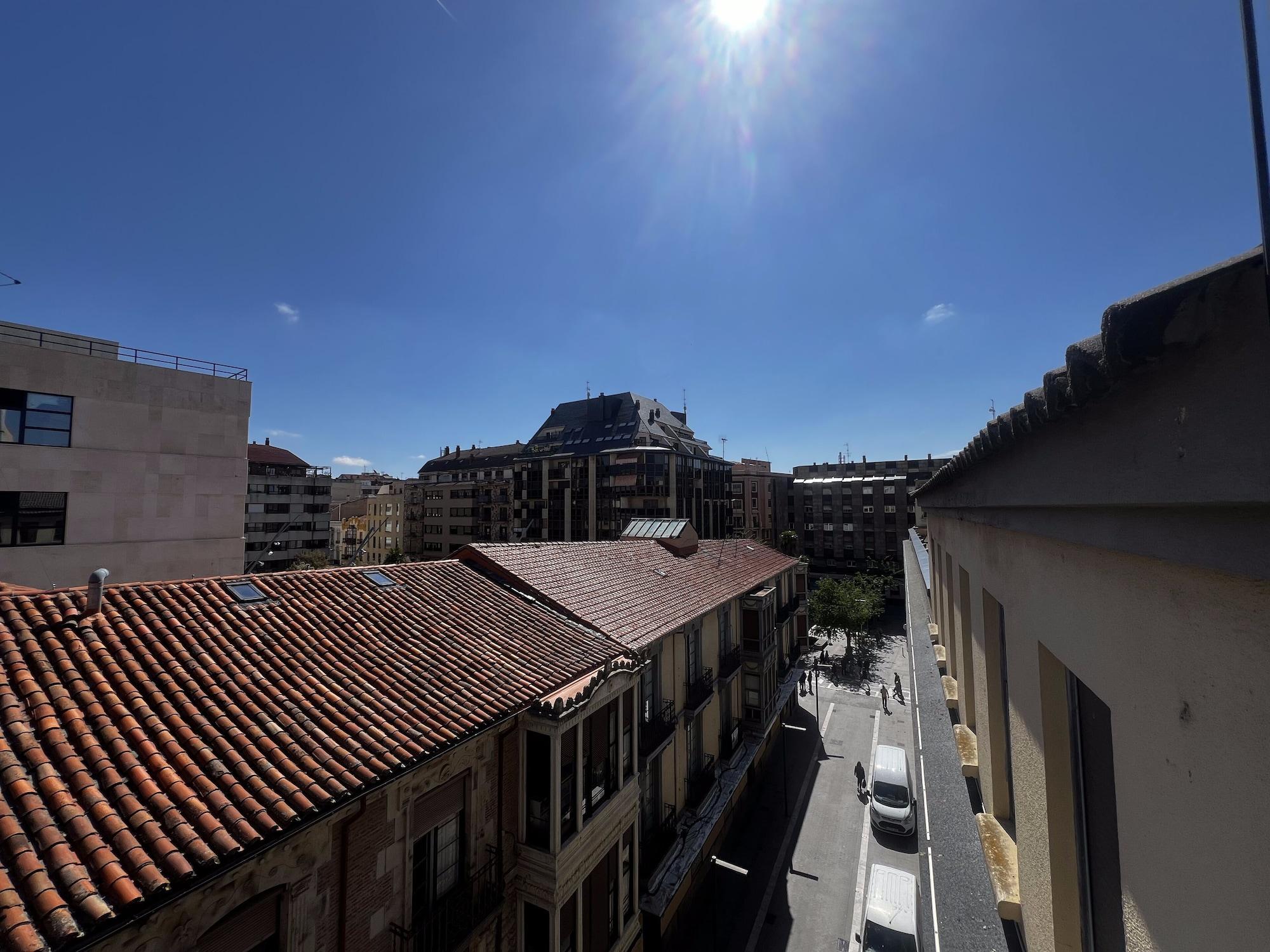 Vista Exterior Centrotel Zamora
