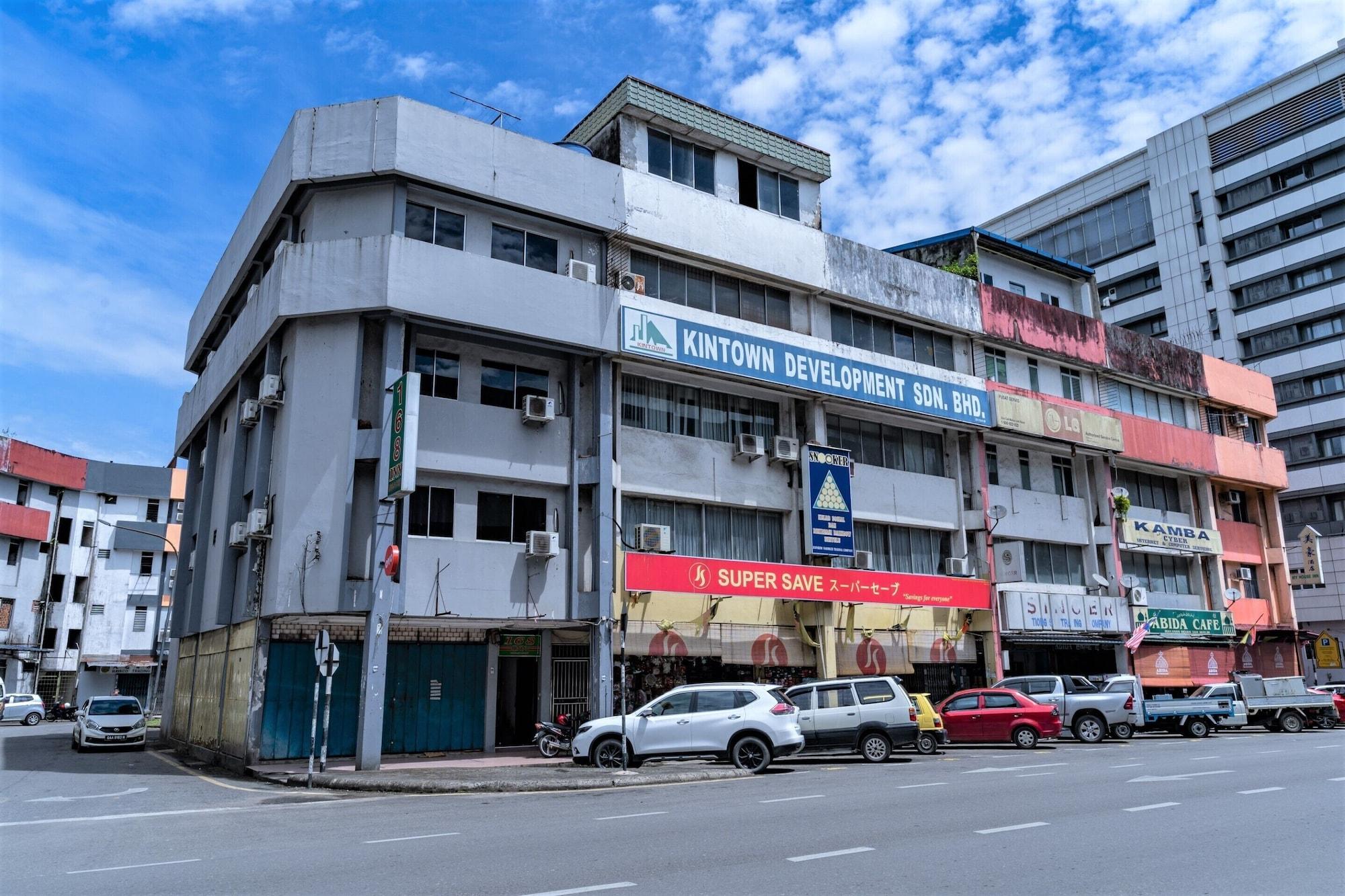 Vista Exterior OYO 90185 168 Inn