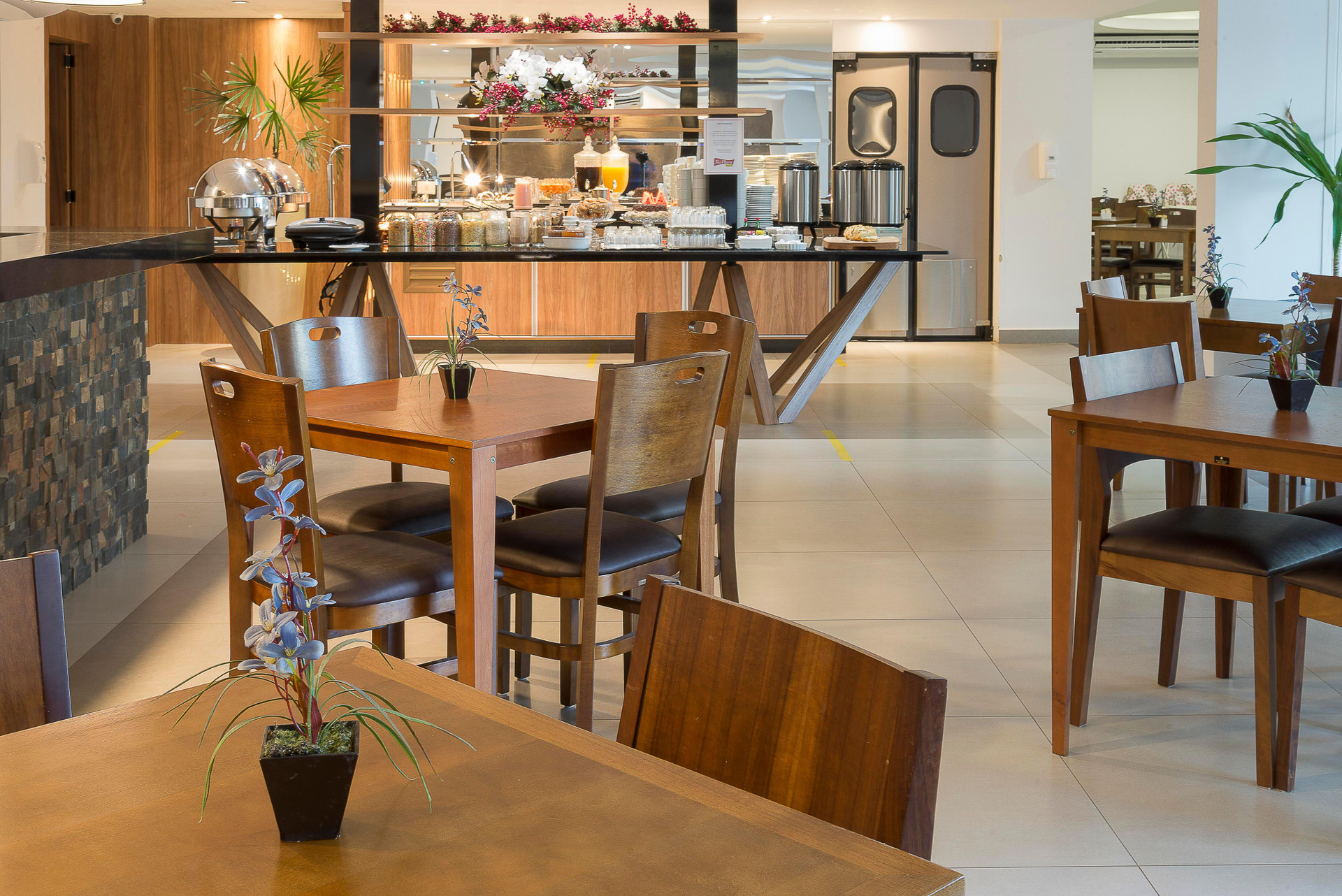 Restaurant Foz Plaza Hotel