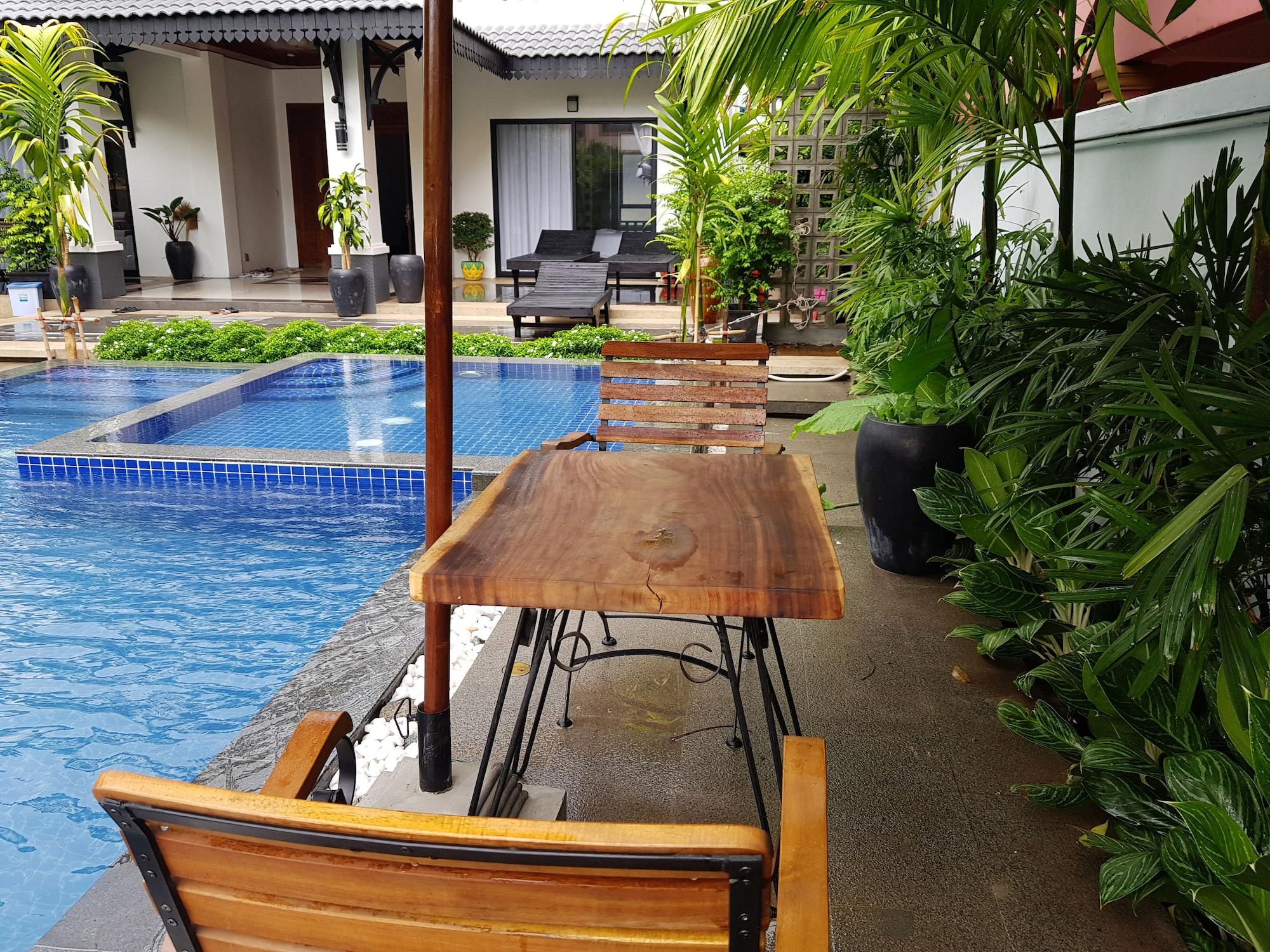 Bar/Salón Krissna Villa Siem Reap