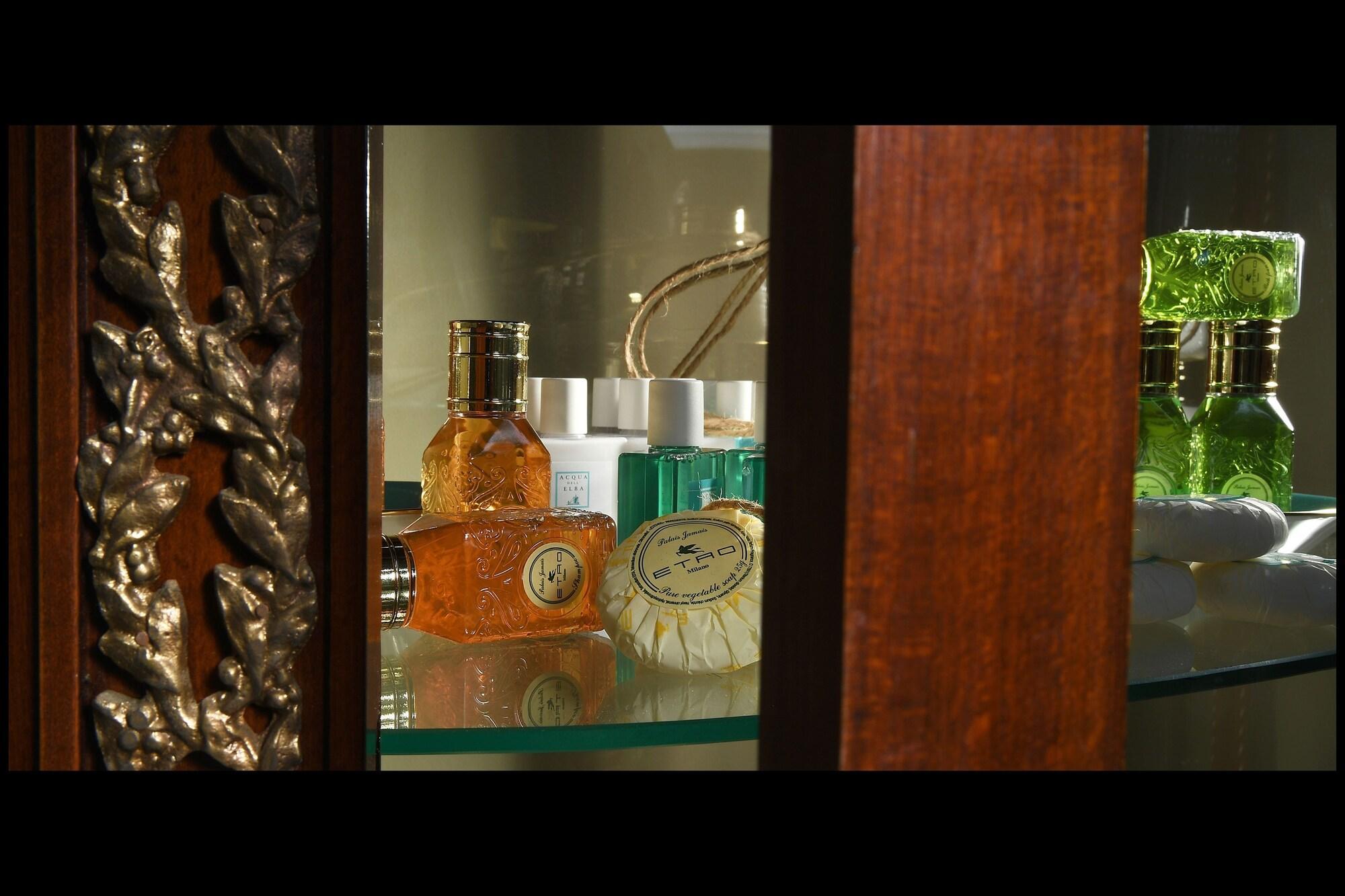 Vista Lobby La Ribezza Boutique Hotel