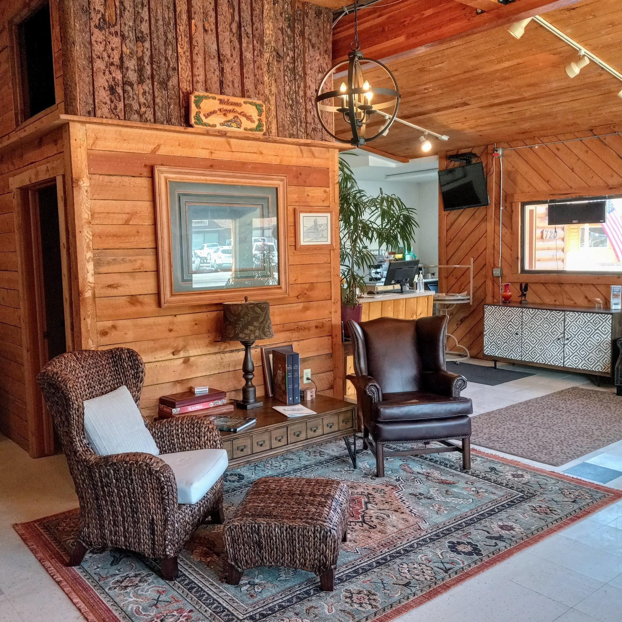 Vista Lobby Lone Eagle Lodge