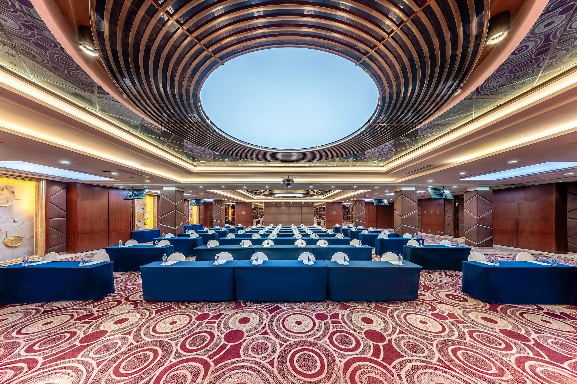 Salón de Baile Holiday Inn Riverside Wuhan by IHG