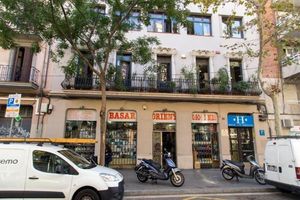 Hospedagens - Alberg Sants Bcn.