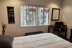 Alquiler Vacacional - Enchanting 2-bedroom house with AC in Los Angeles