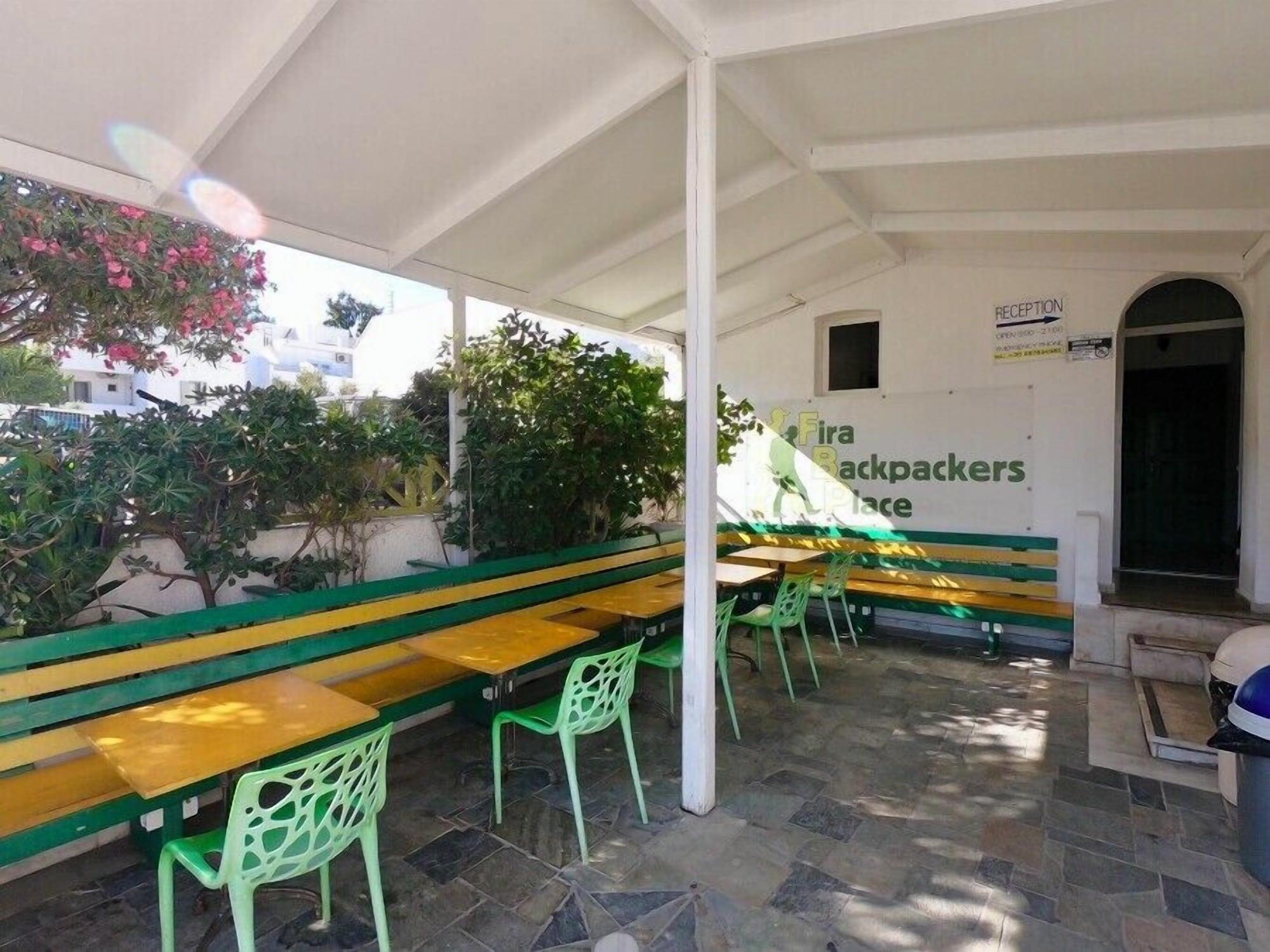 Equipamiento de Habitación Fira Backpackers Place
