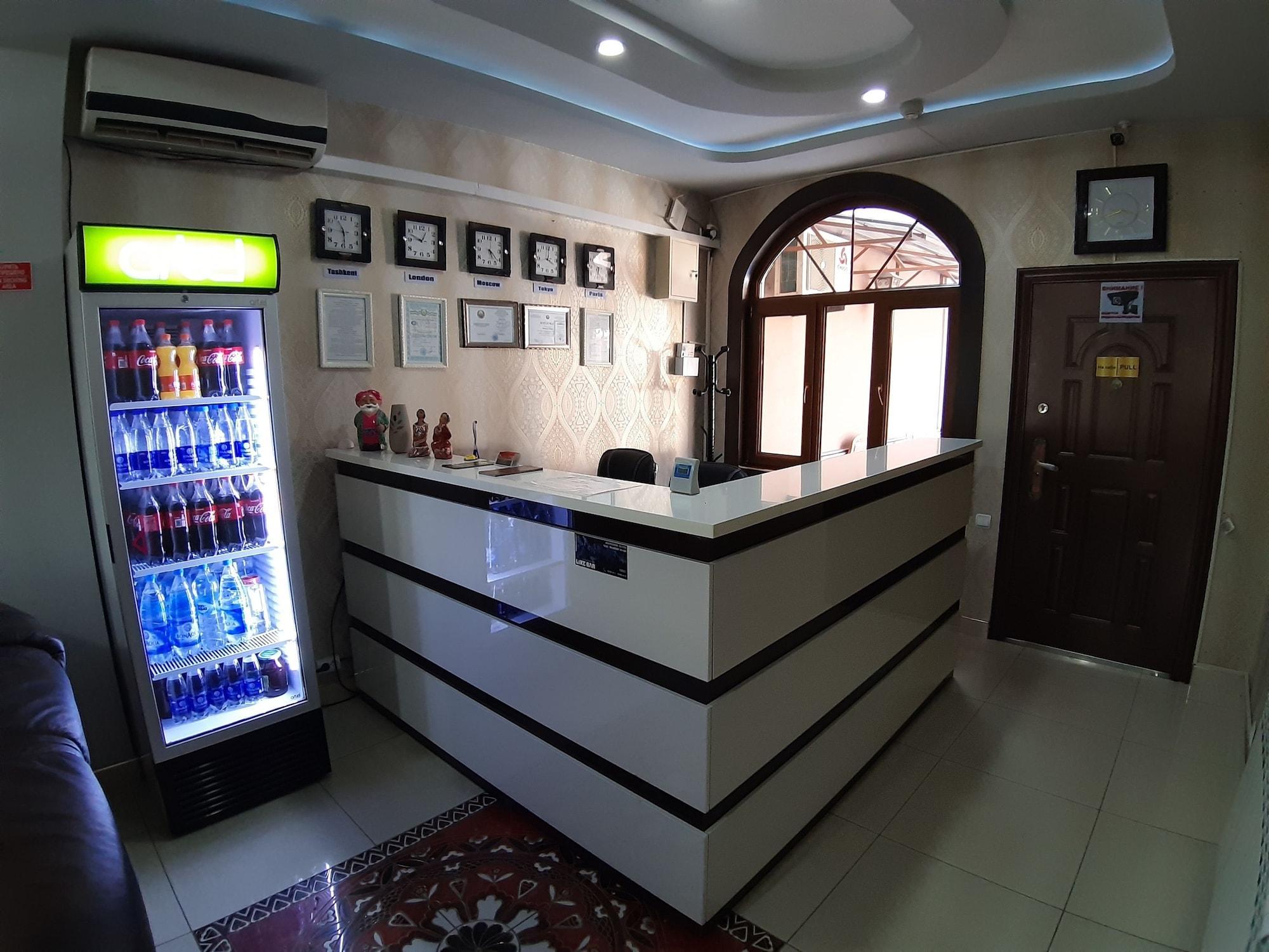 Vista Lobby Sarbon Hotel