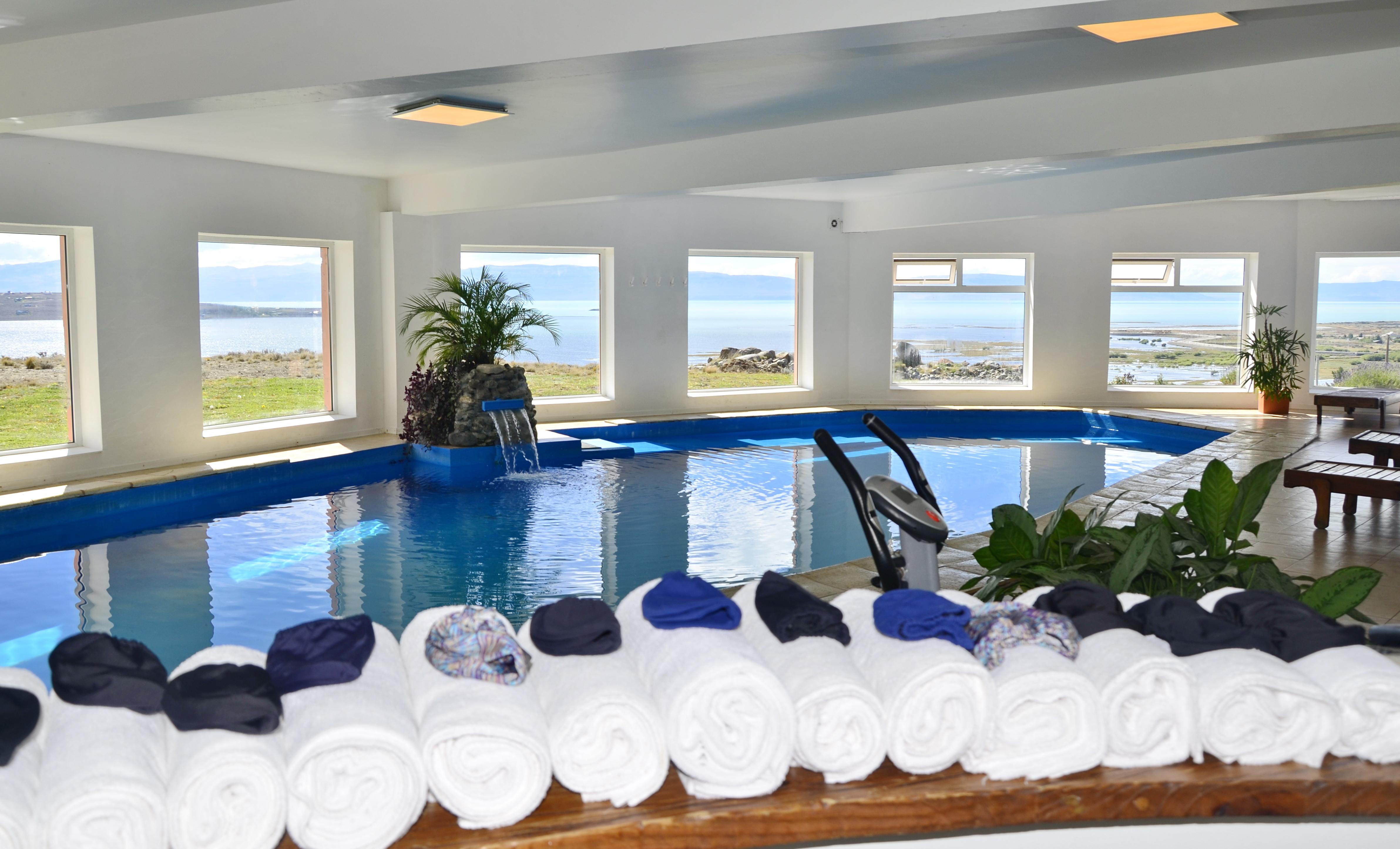 Vista Piscina Aikendor Hotel Panoramico