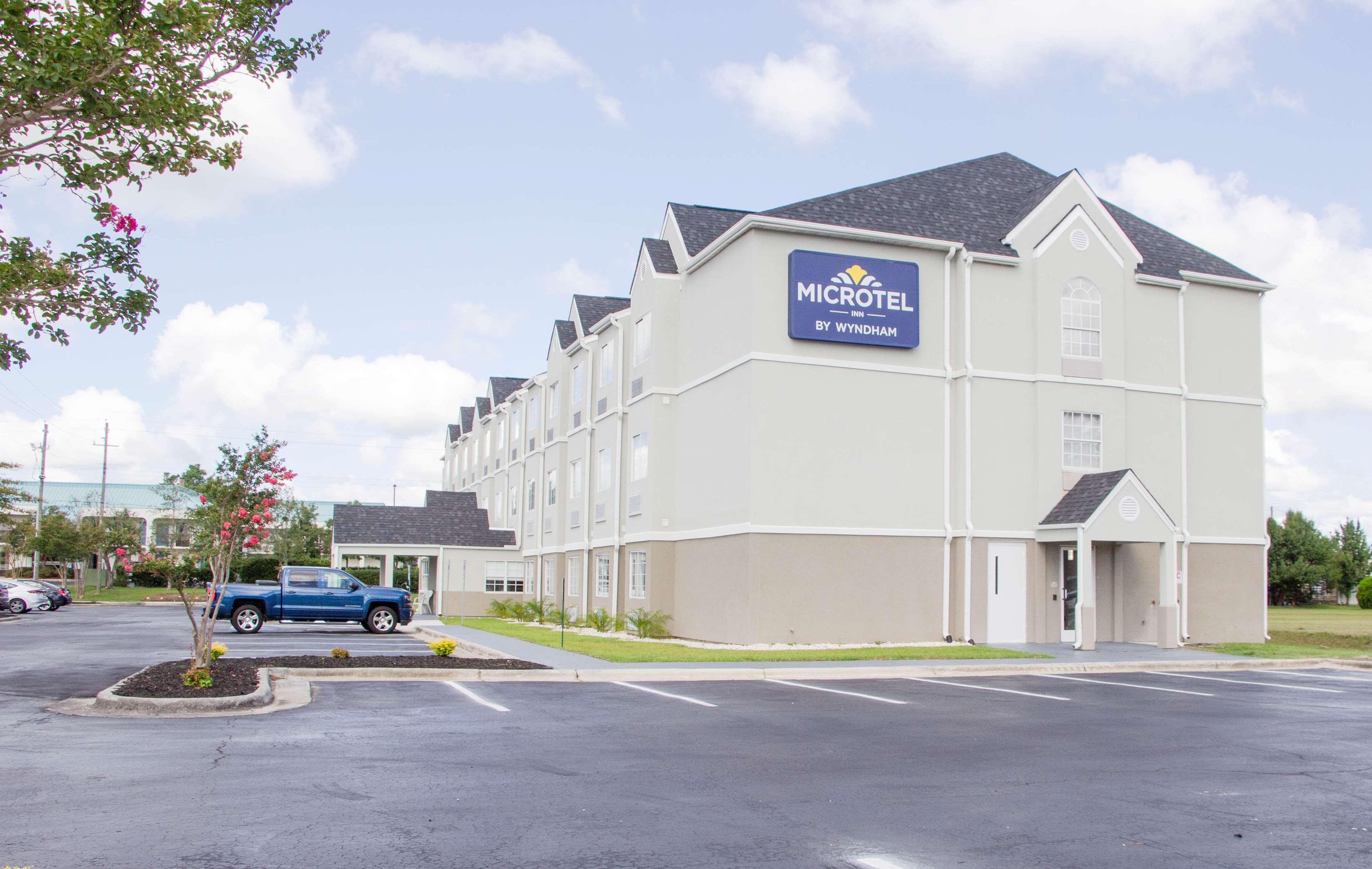 Vista Exterior Microtel Inn & Suites by Wyndham Camp Lejeune/Jacksonville