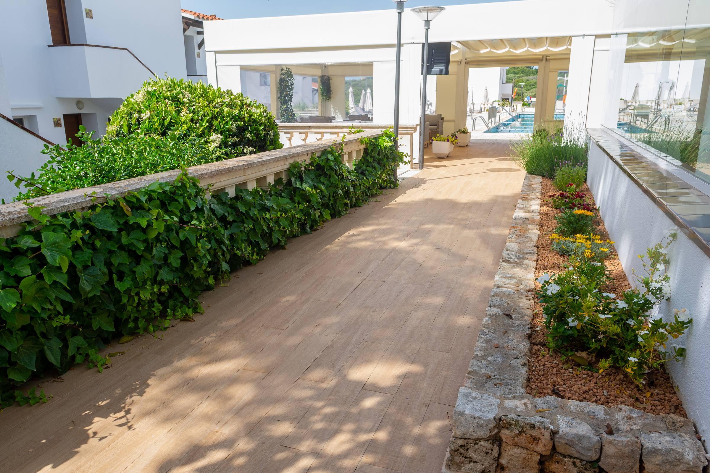 Vista Exterior Naranjos Resort Menorca