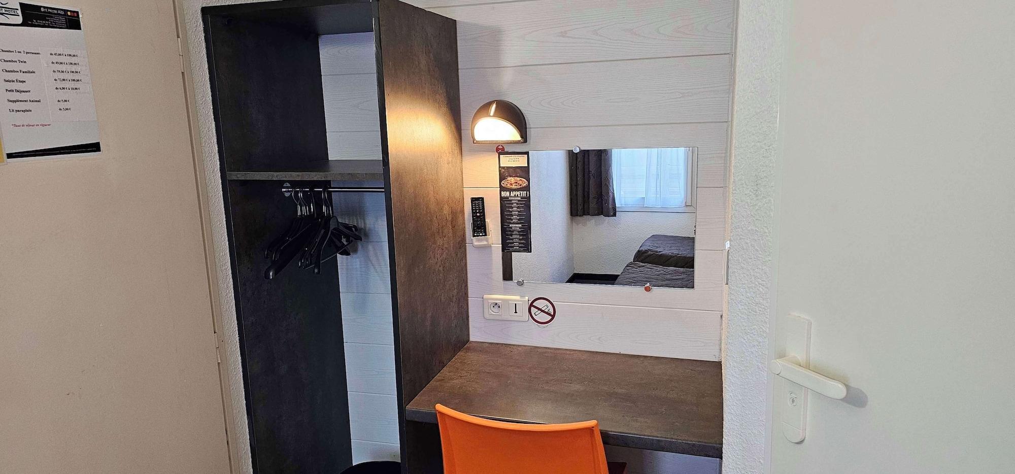 Set de Habitación Brit Hotel Essentiel Albi Parc des Expos