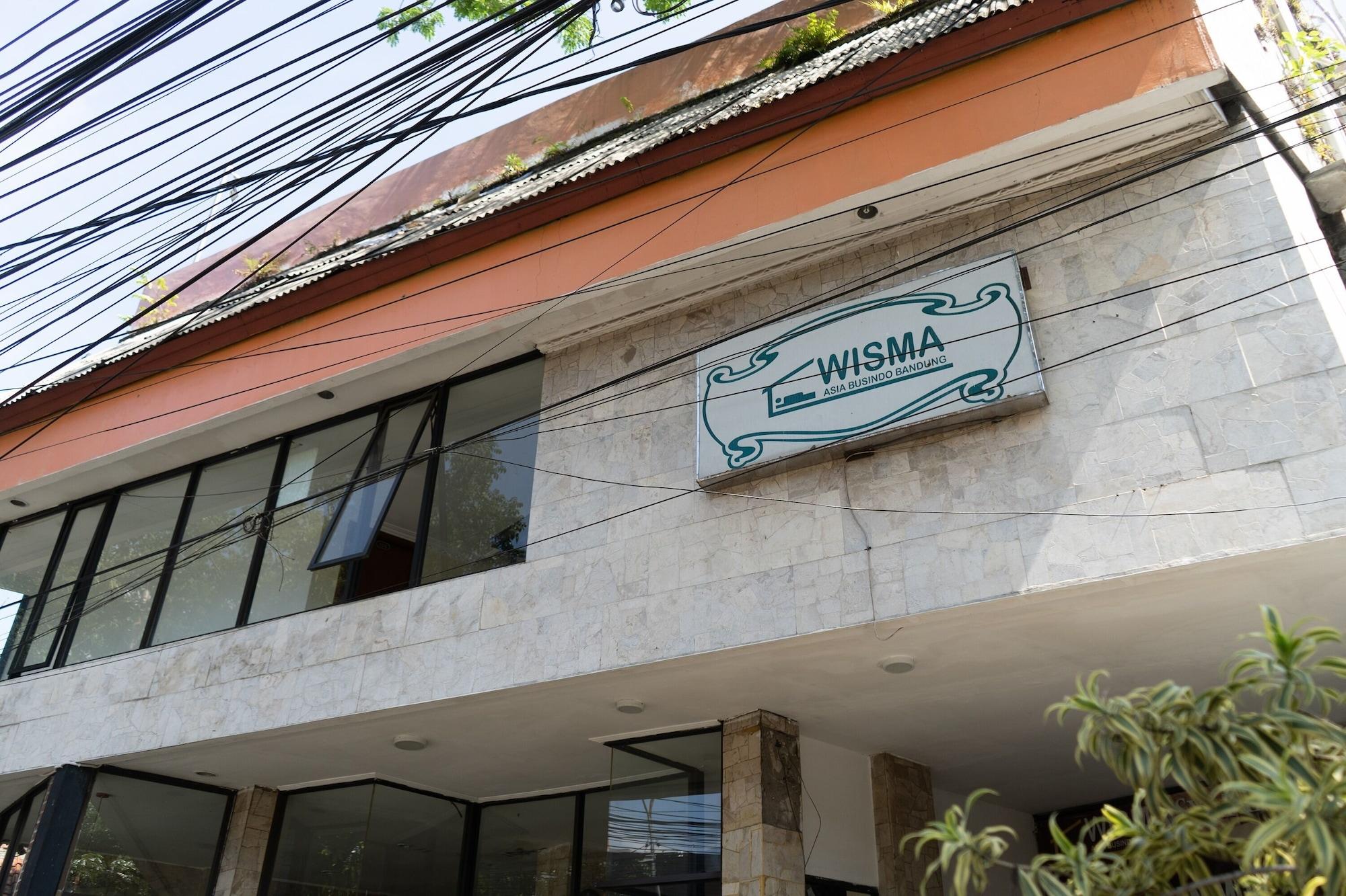 Vista Exterior Wisma Asia Busindo Syariah