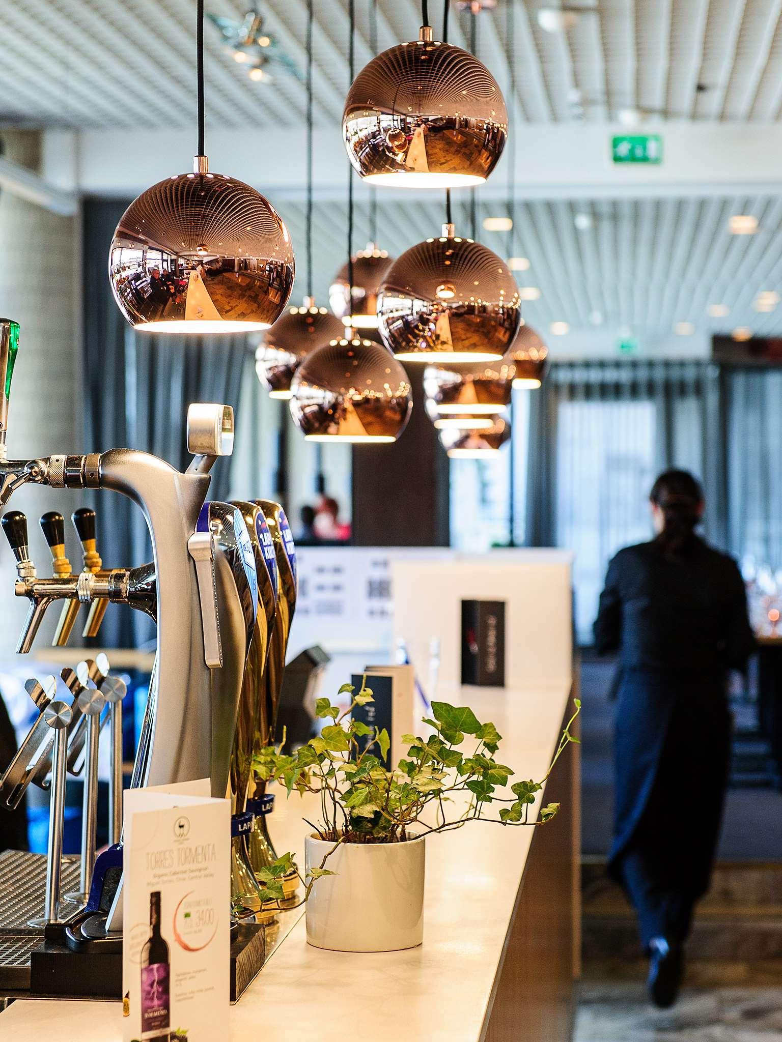 Bar/Salón Radisson Blu Marina Palace Hotel, Turku