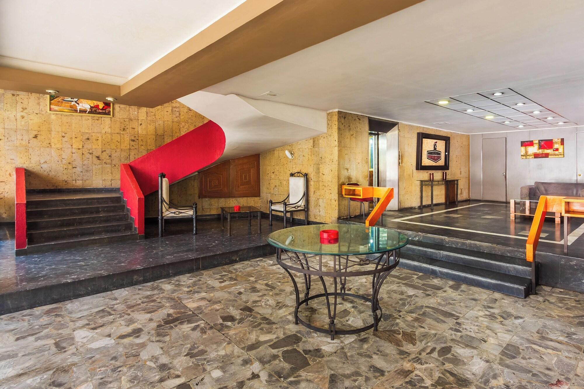 Vista Lobby Capital O Nueva Galicia, Guadalajara centro (downtown)