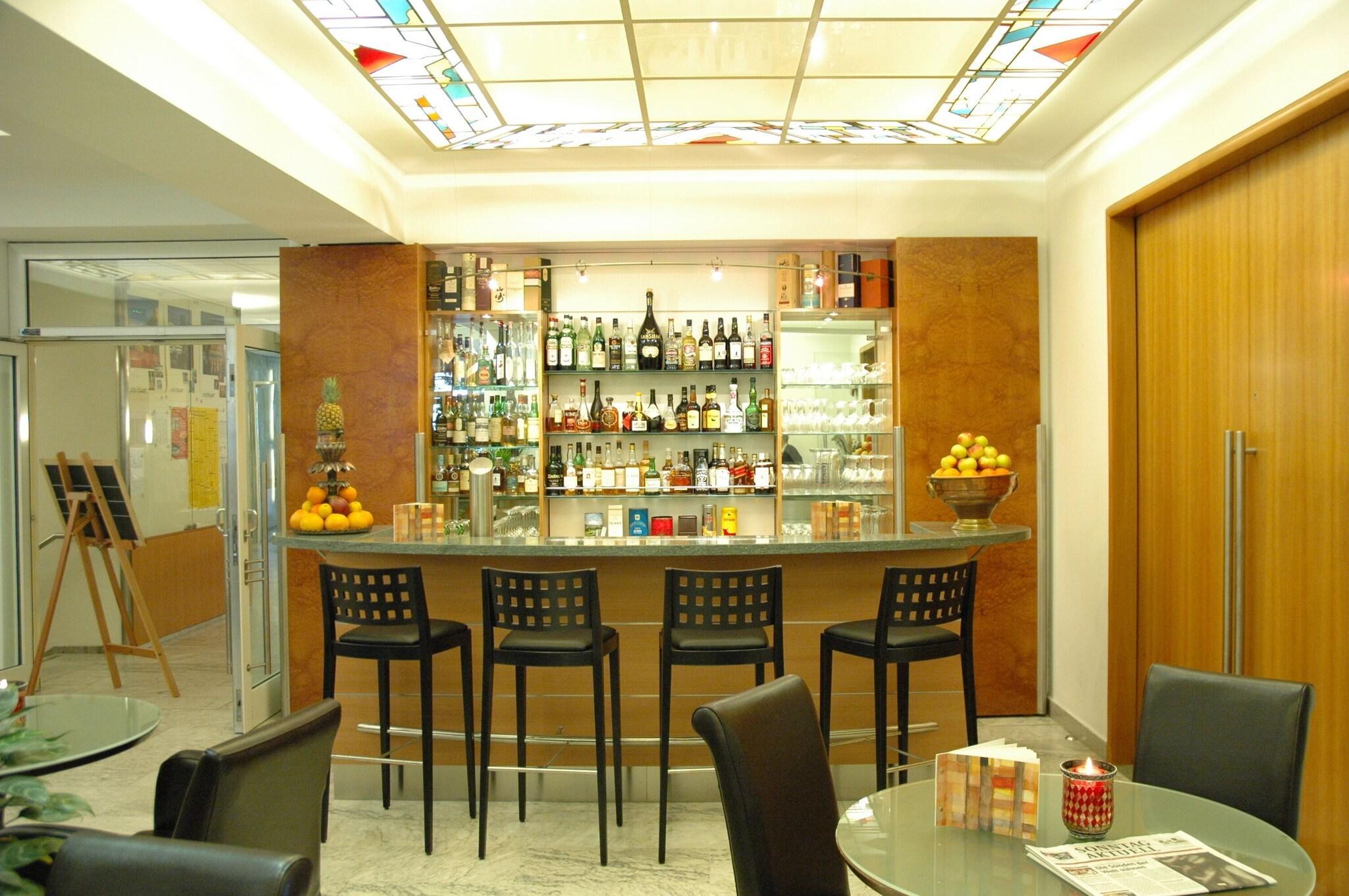 Bar/Salón Hotel Unger