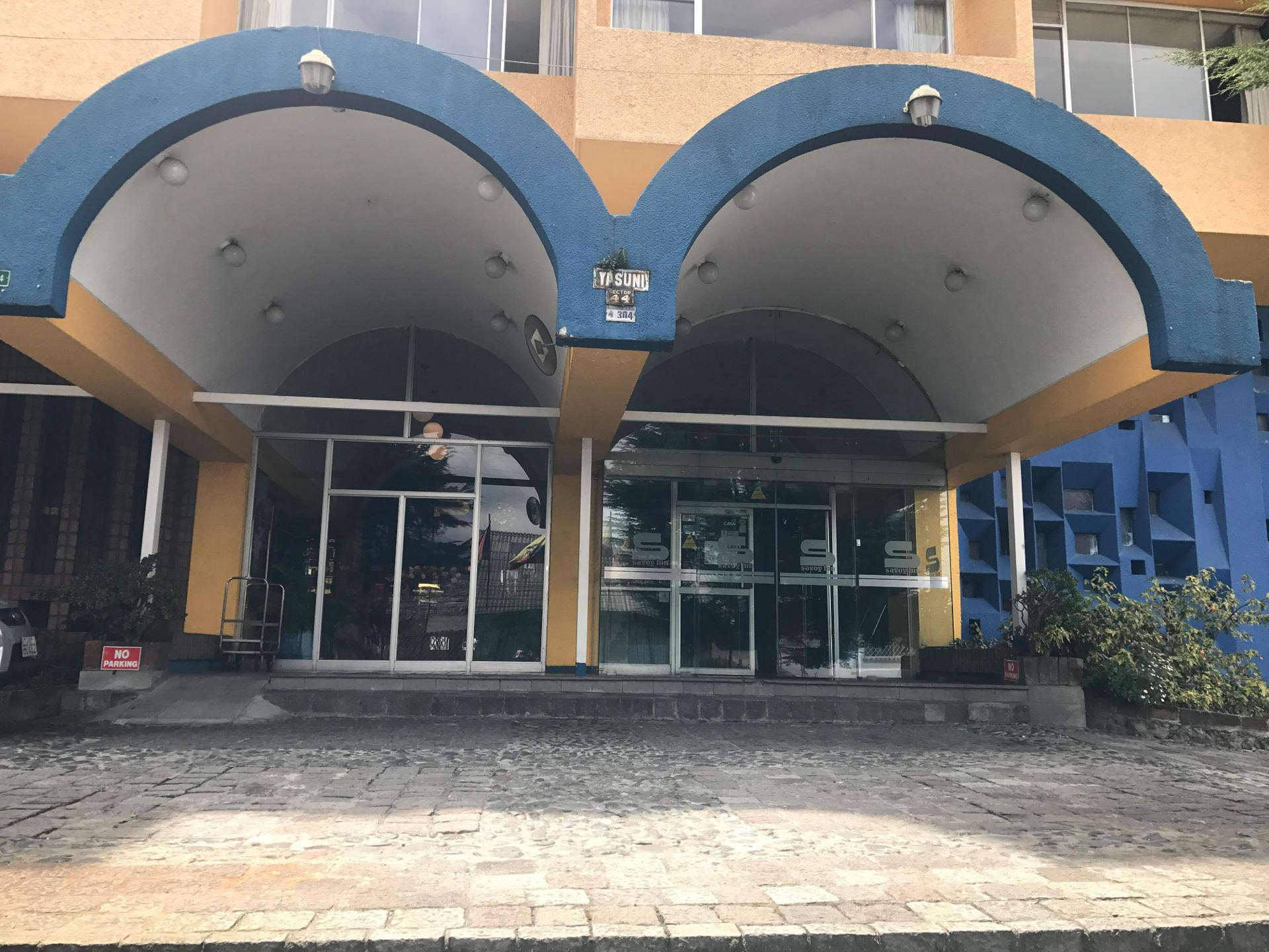 Vista Exterior Savoy Inn