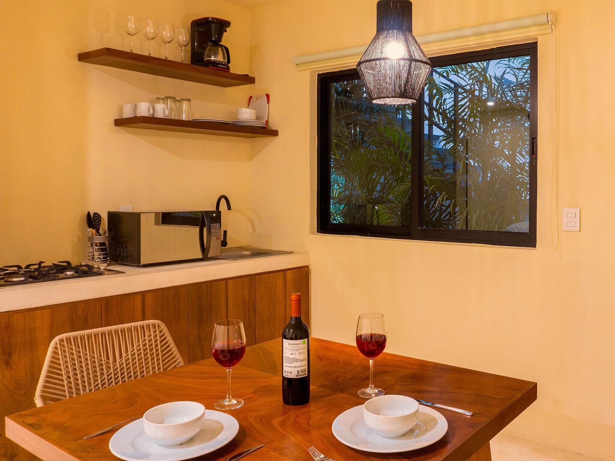 Equipamiento de Habitación Mayanah Condohotel Bacalar