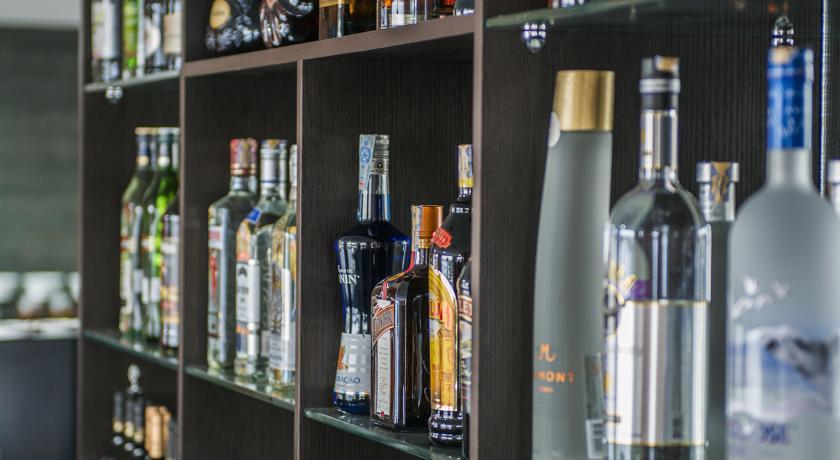 Bar/Salón Tbilisi Inn