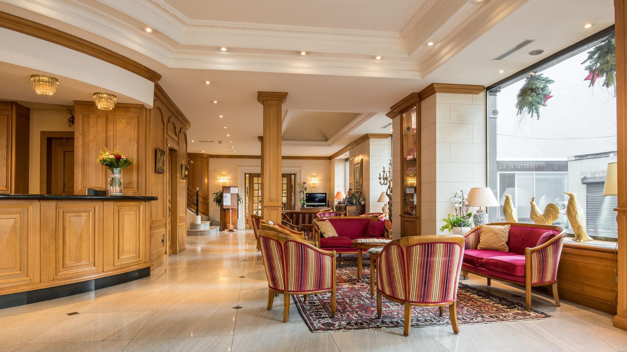 Varios Hotel Bristol