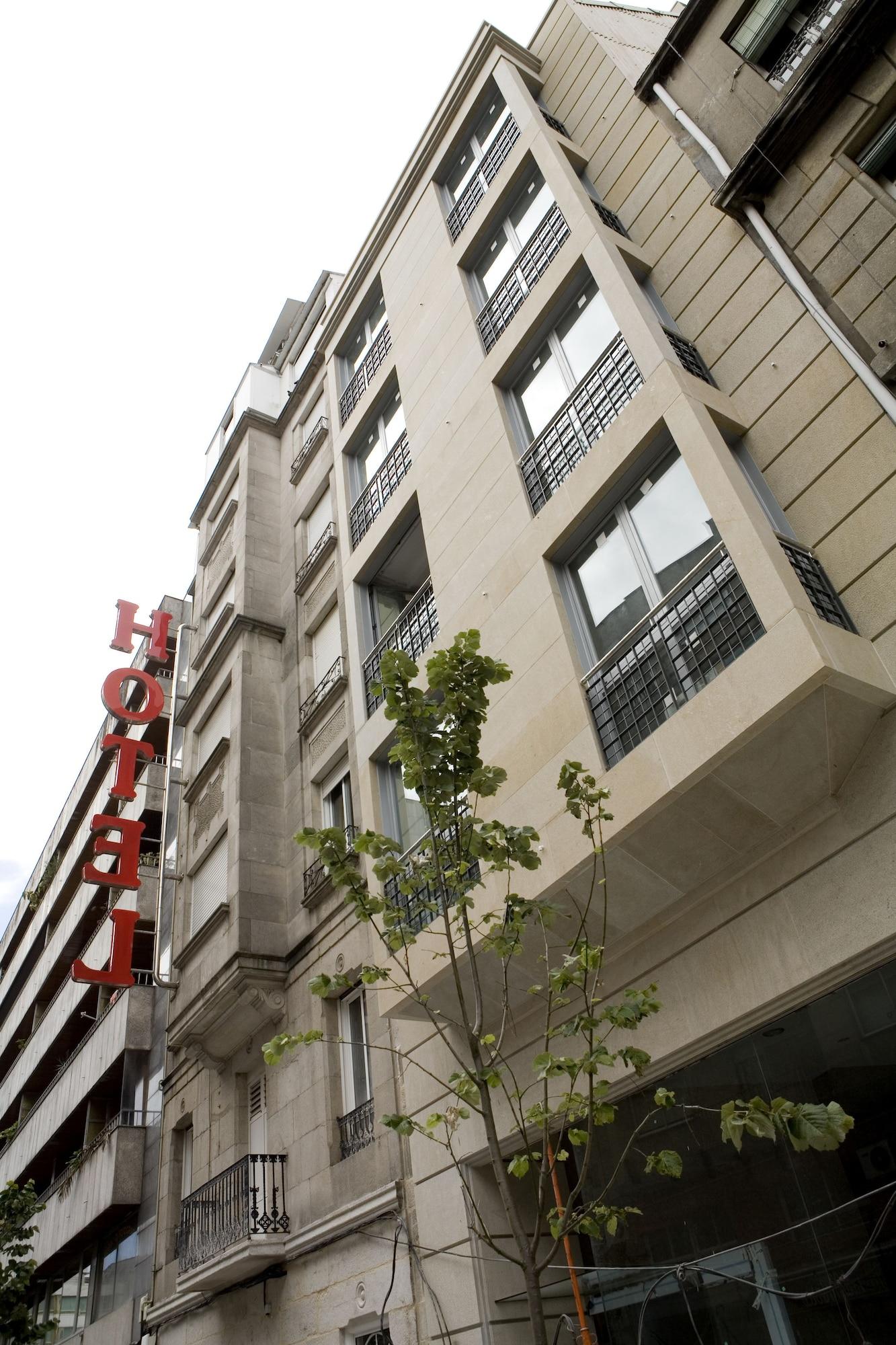 Vista Exterior Hotel Junquera