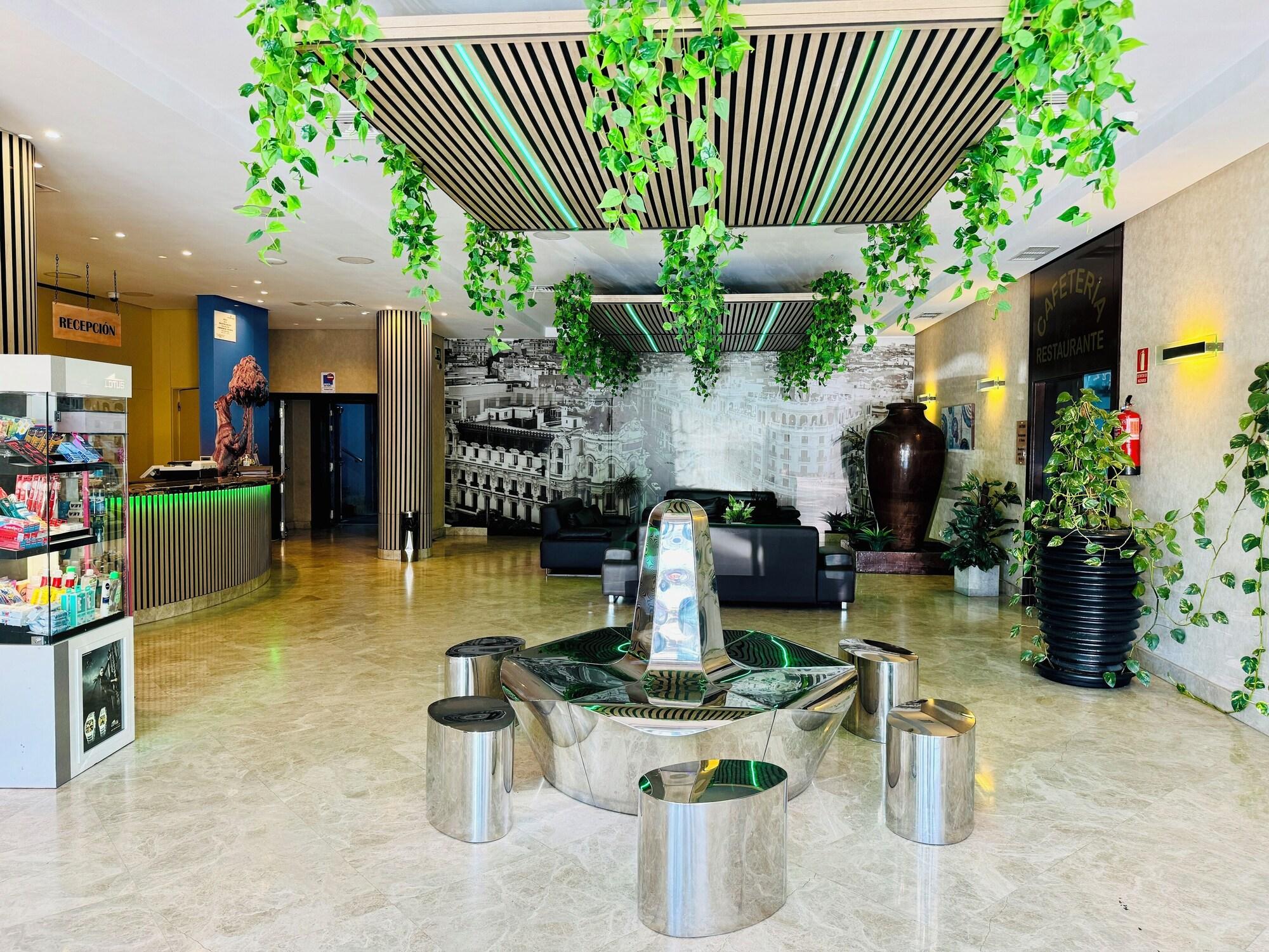 Vista Lobby Hotel La Cantueña