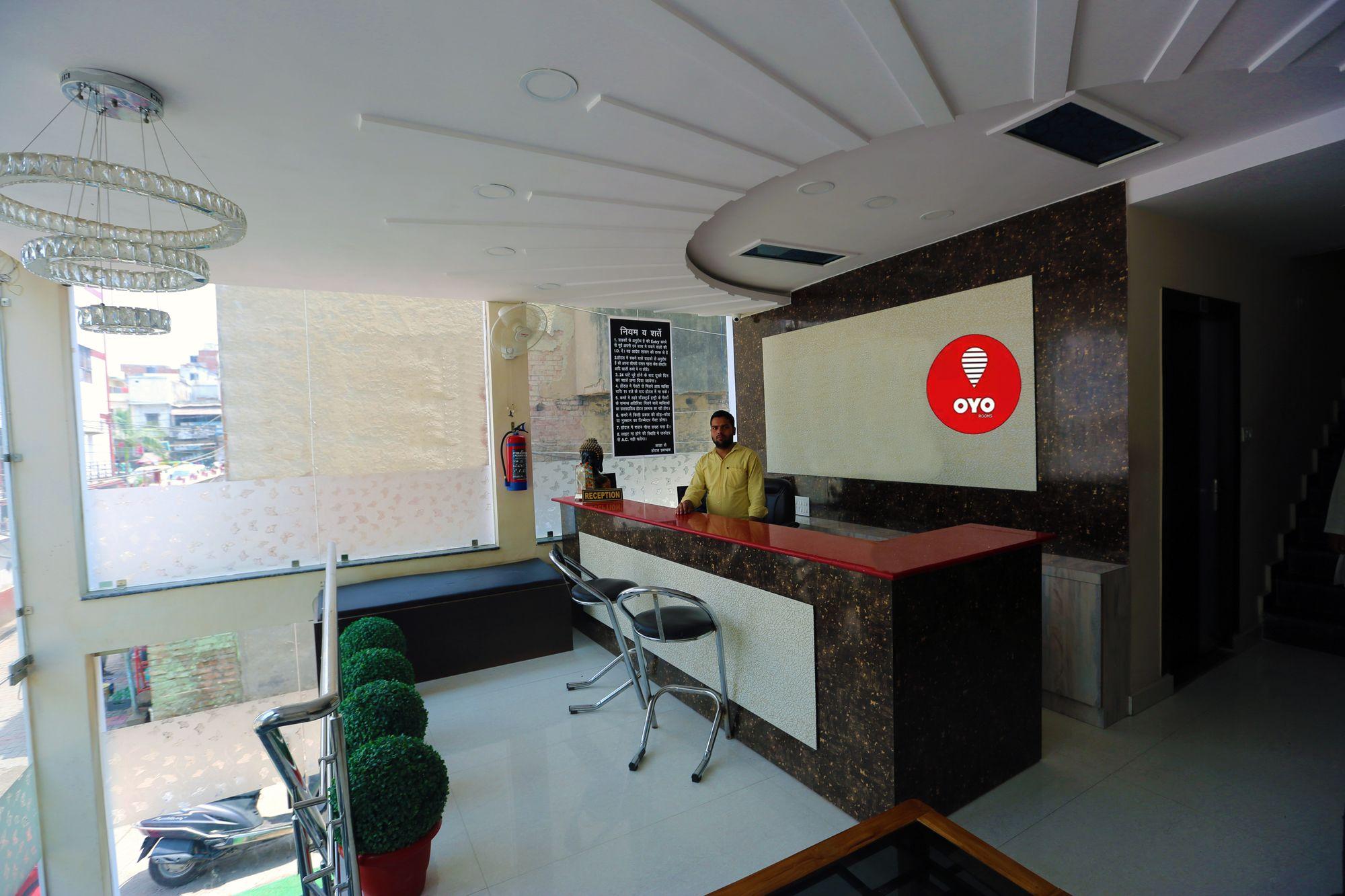 Vista Lobby OYO 8883 Hotel Comfort Zone