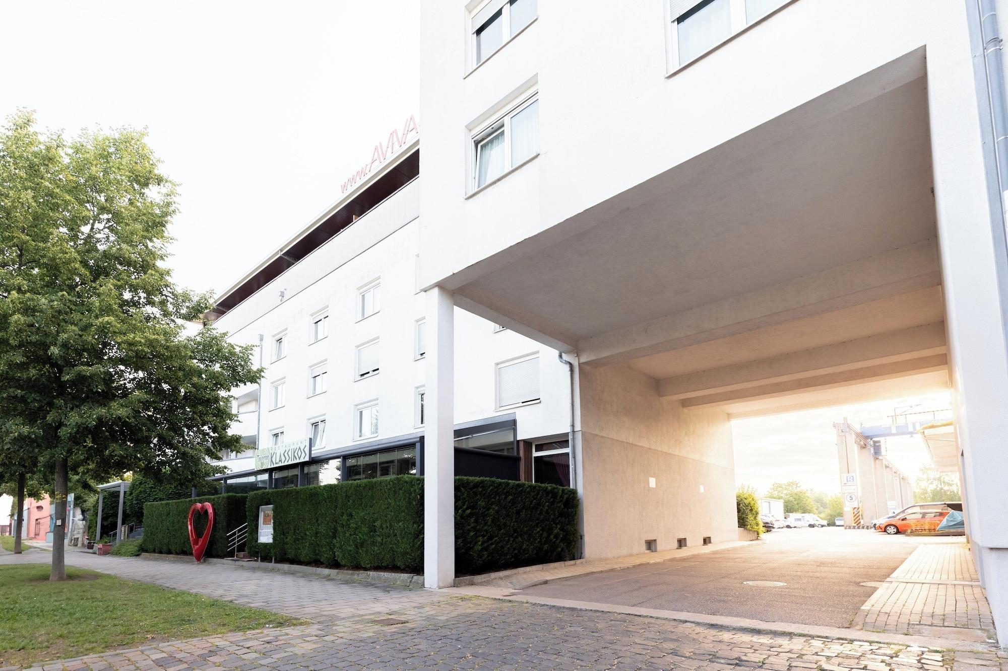 Vista Exterior Hotel Aviva