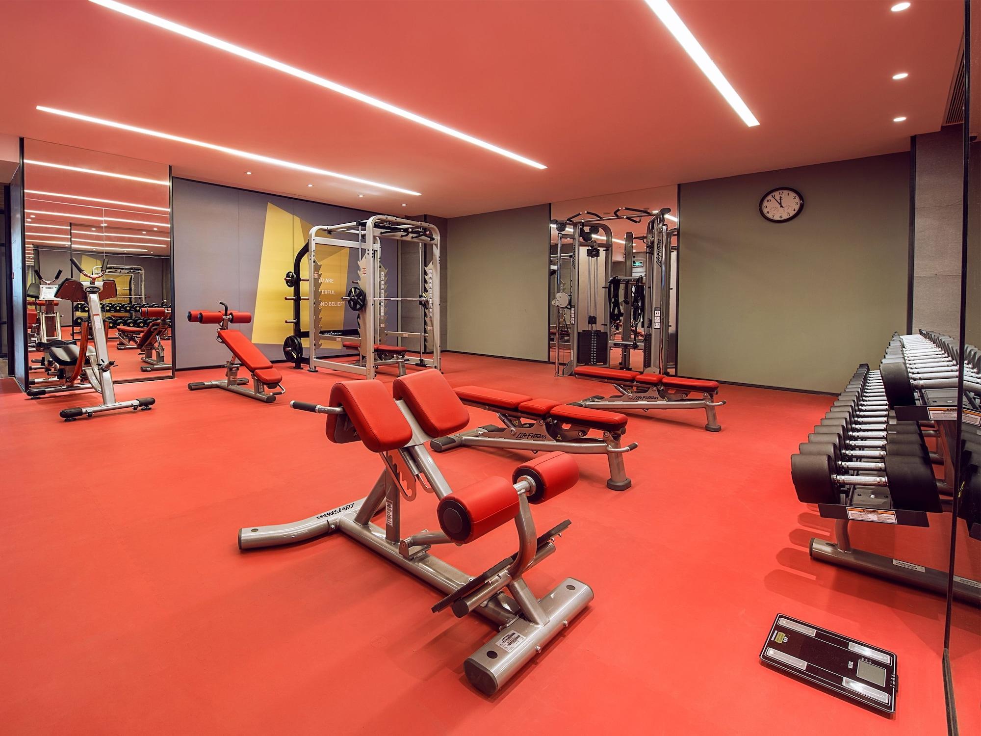Gimnasio Shangri-La Dalian