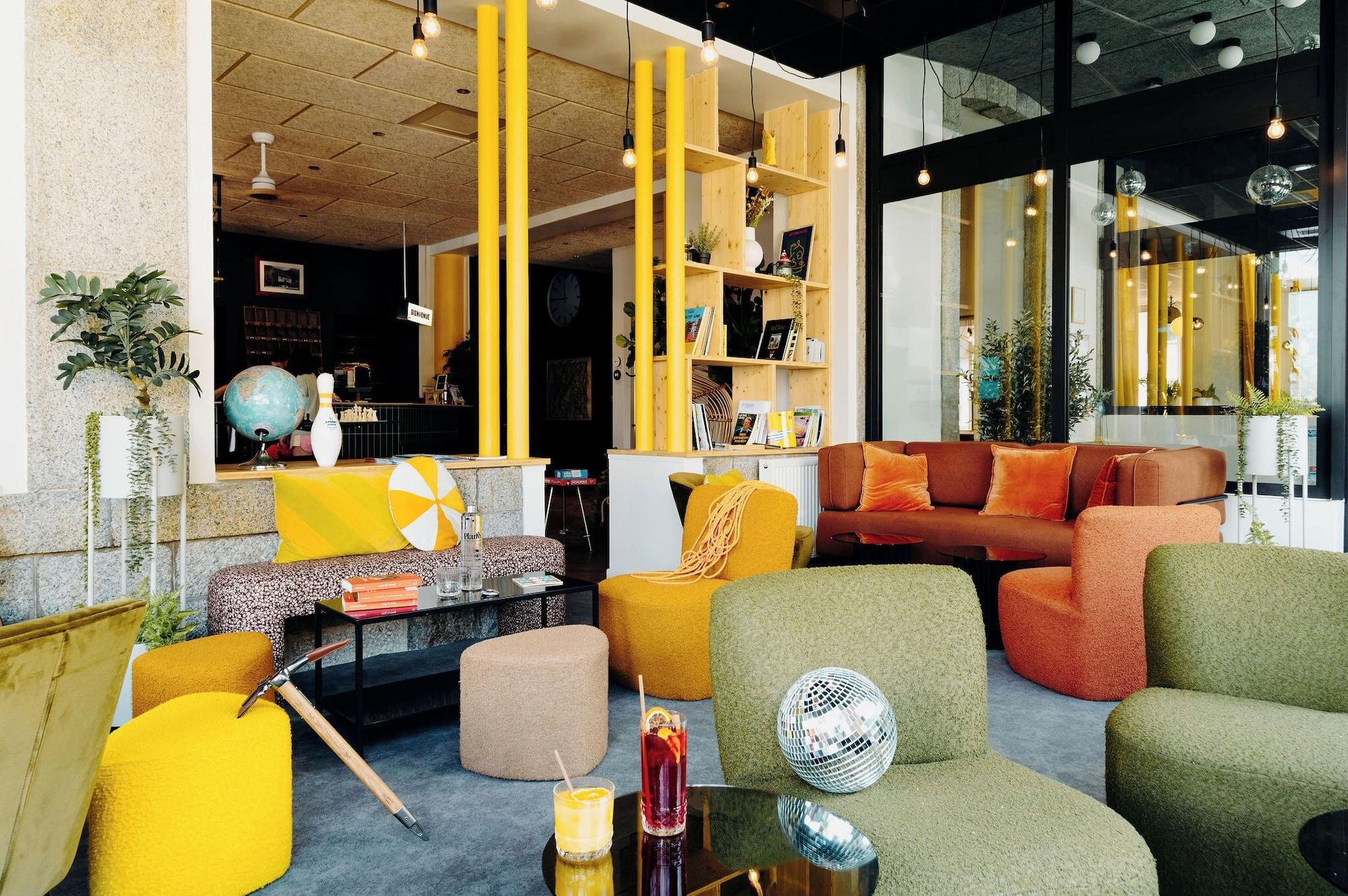 Bar/Salón PlanB Hotel - Living Saint Gervais