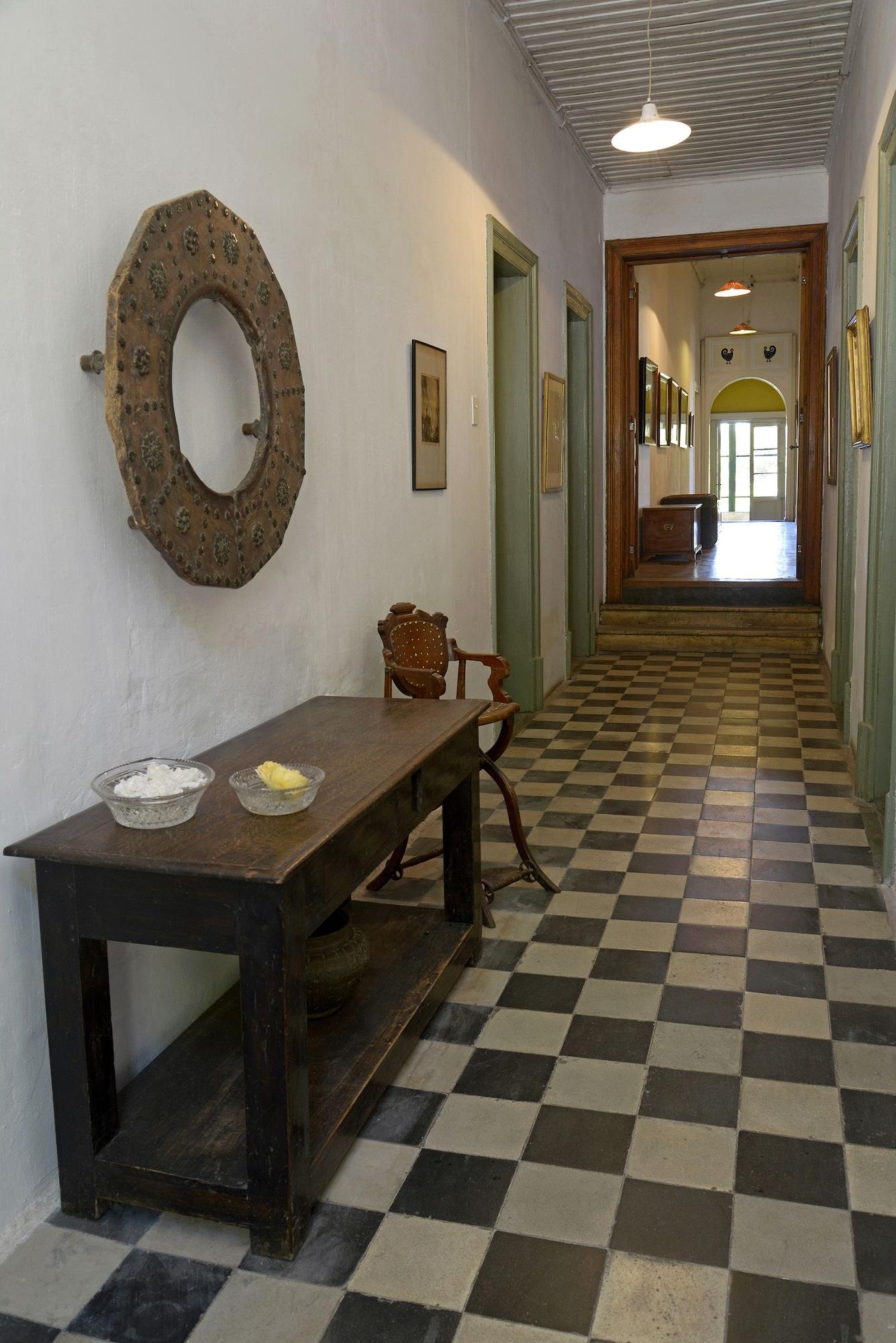 Vista Lobby Andes Lands