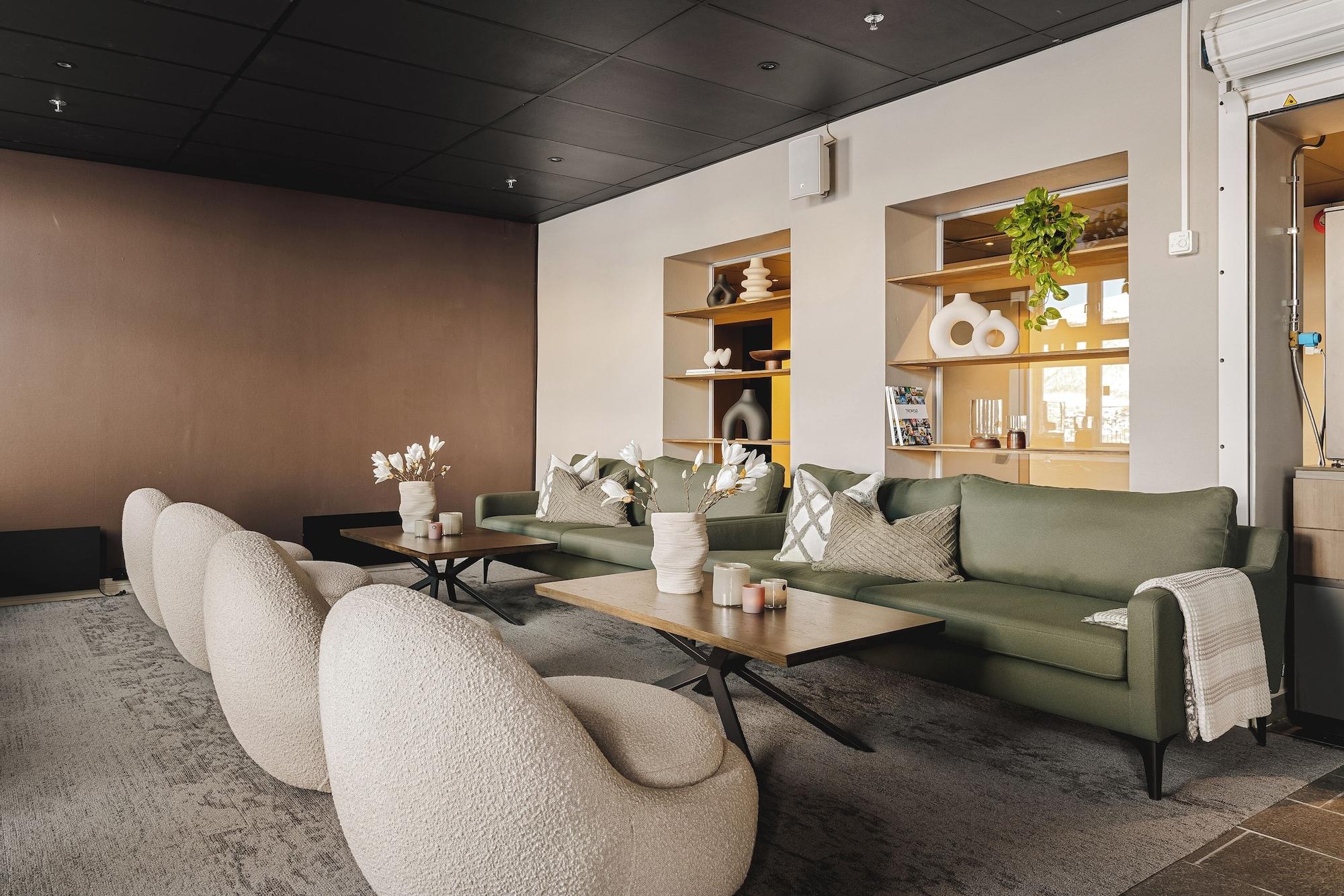 Vista Lobby Enter St. Elisabeth Hotel