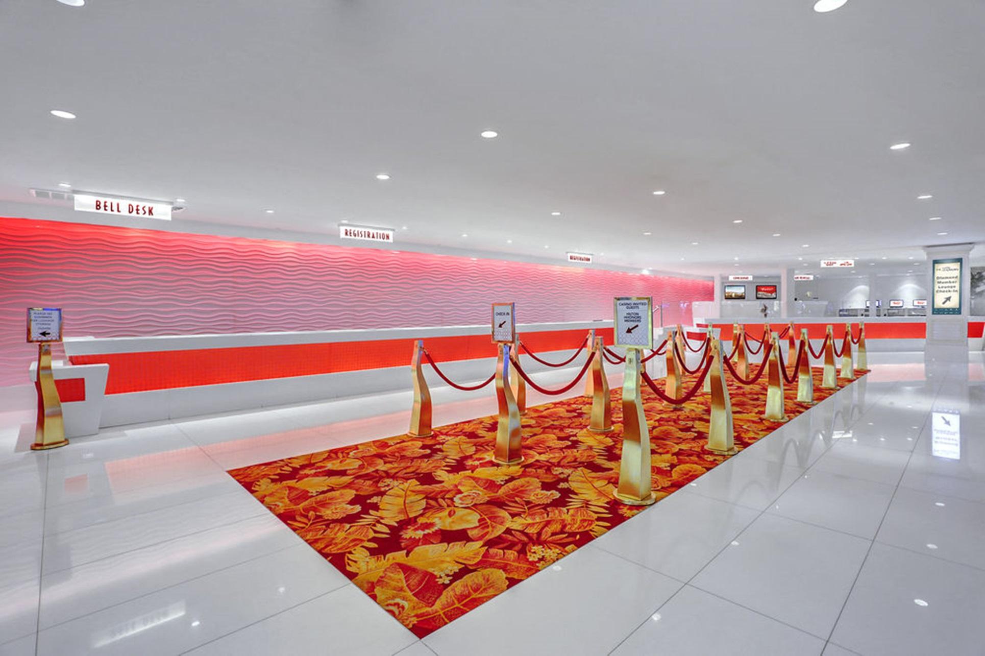 Vista Lobby Tropicana Las Vegas - a DoubleTree by Hilton Hotel