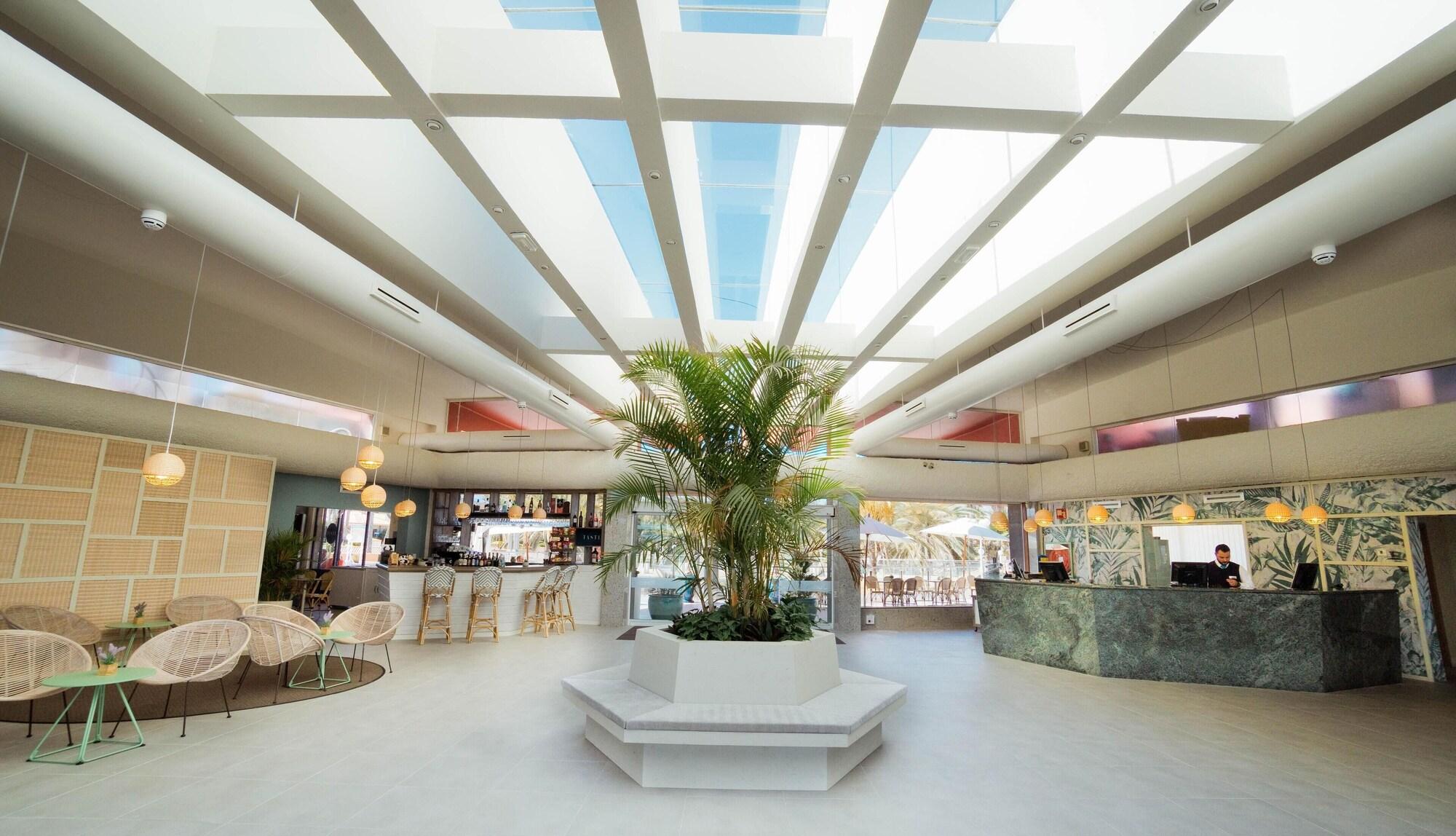 Vista Lobby Maspalomas Villas by Dunas - Only Adults