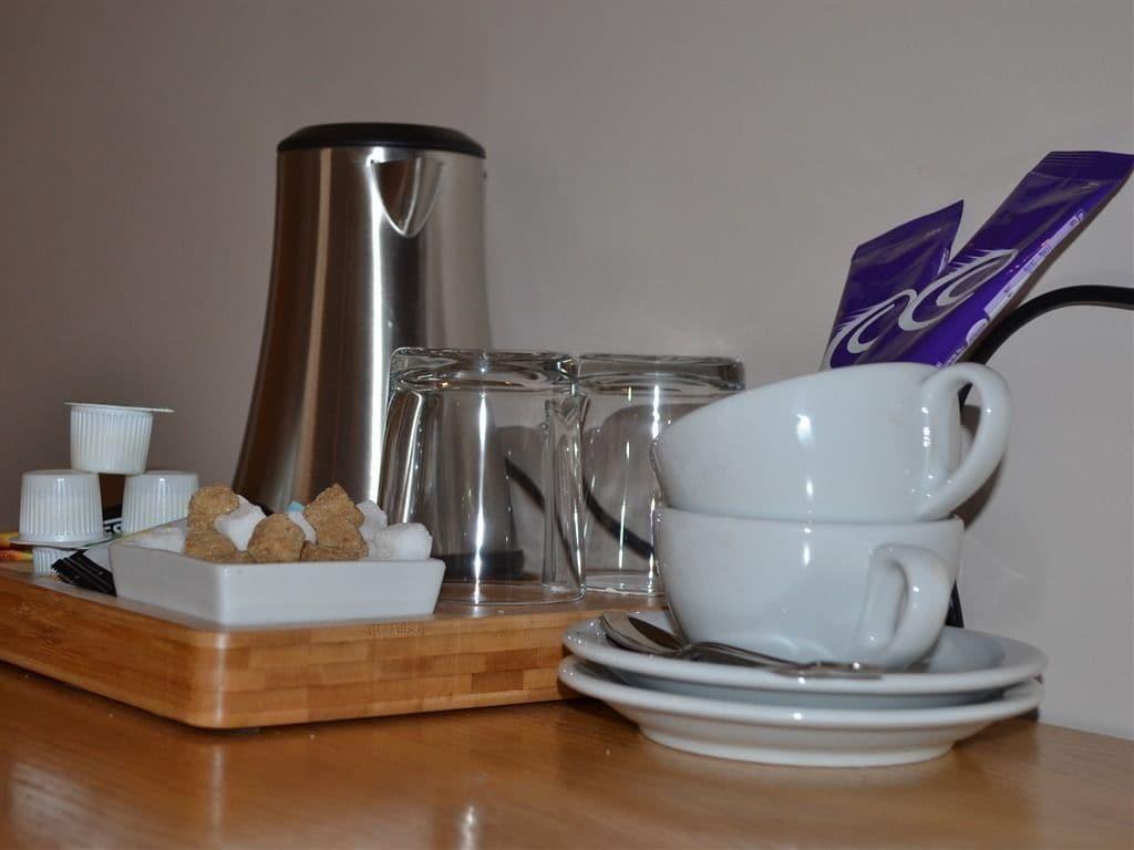 Set de Habitación The Elan Hotel