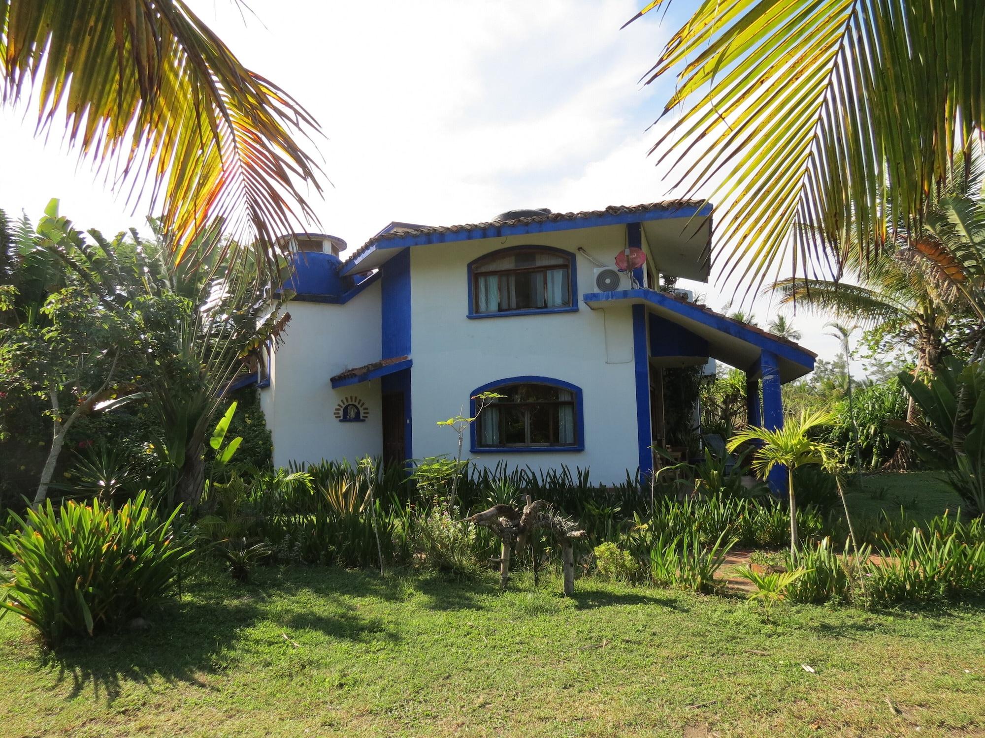 Vista Exterior Eco Coco Loco by Rotamundos