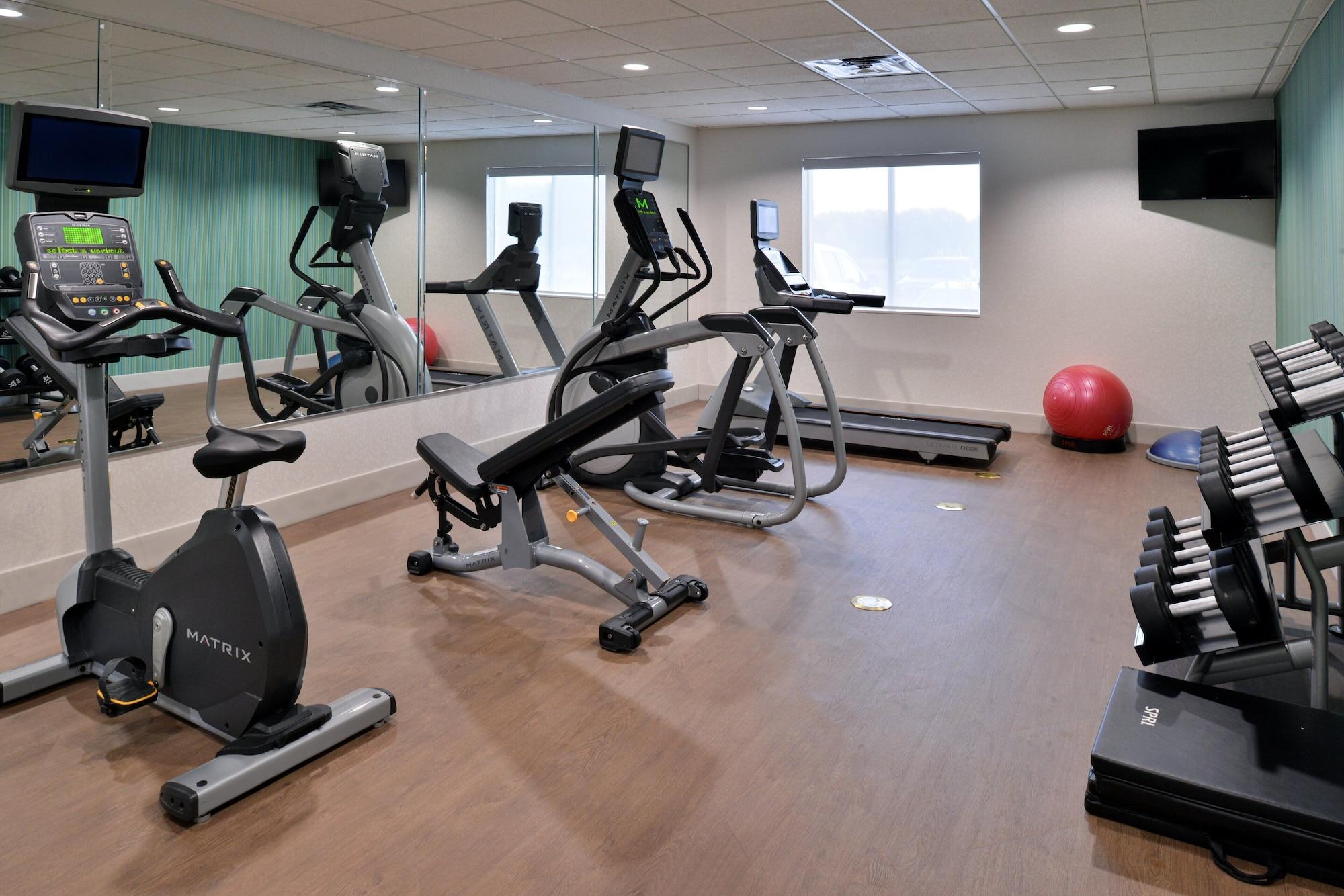 Gimnasio Holiday Inn Express Hotel & Suites Royse City by IHG