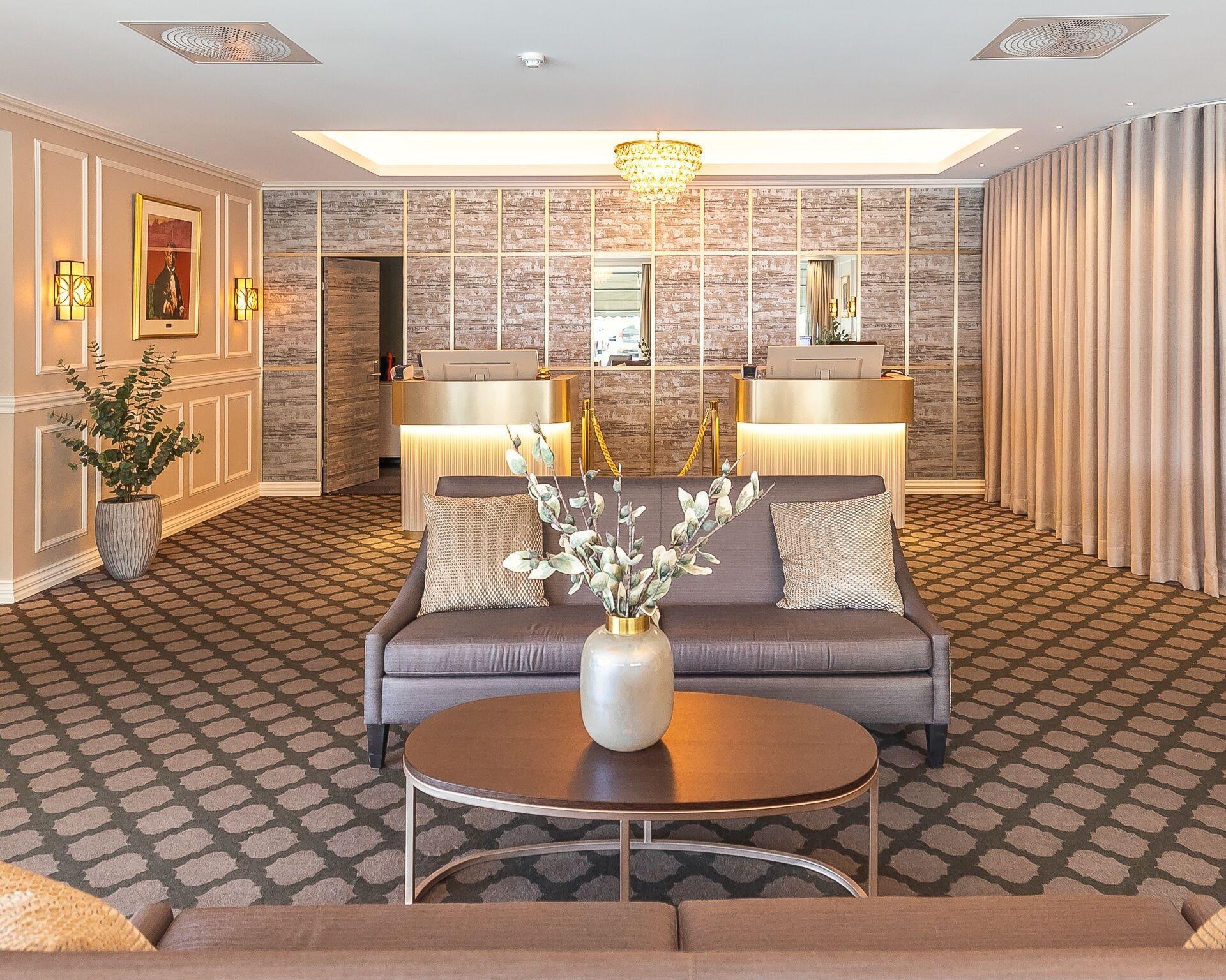 Vista Lobby Fru Haugans Hotel