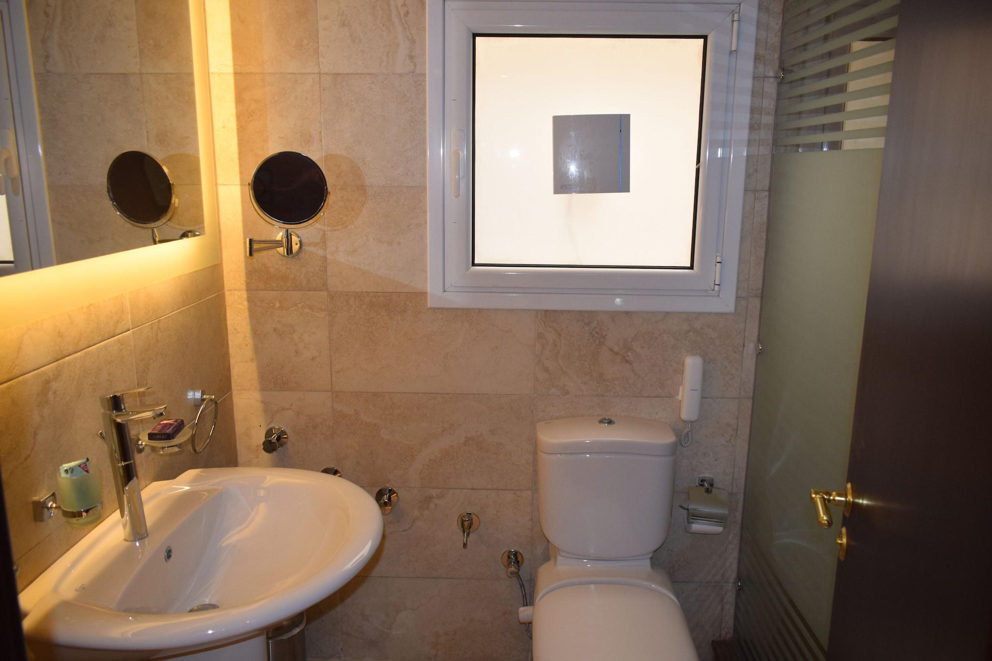 Equipamiento de Habitación Omar El Khayam Al Minya Hotel