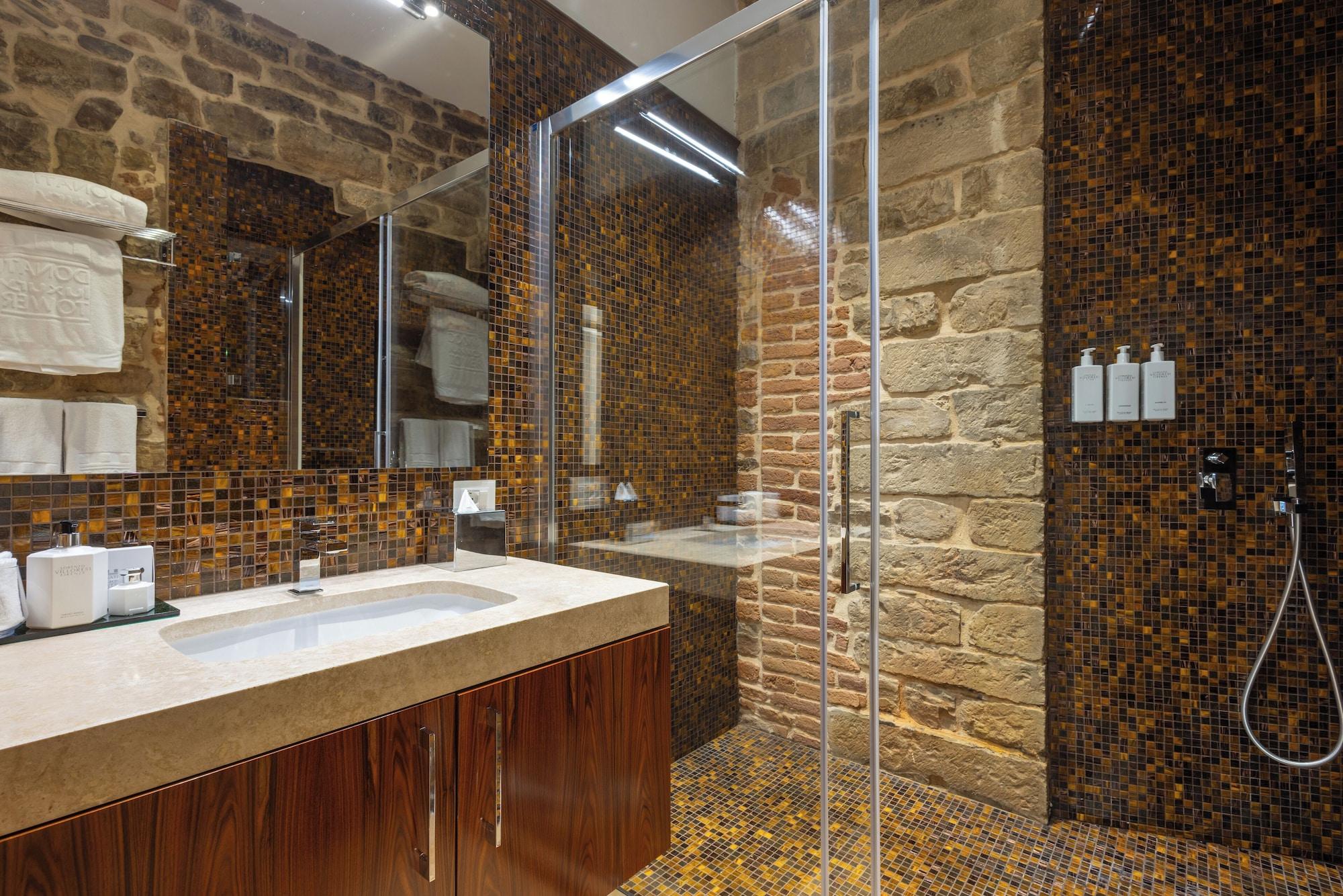 Equipamiento de Habitación Donati Luxury Tower Suites