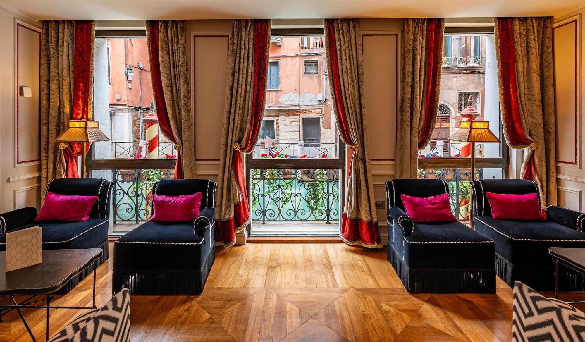 Vista Lobby Splendid Venice – Starhotels Collezione