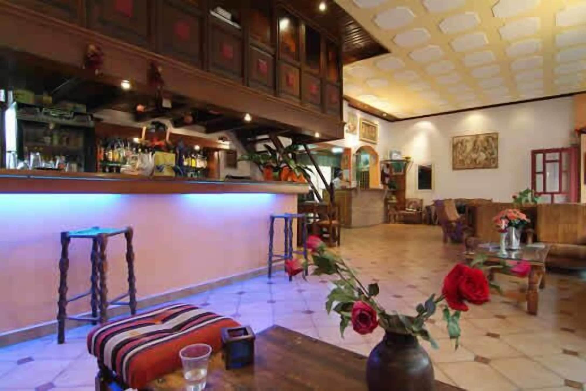 Bar/Salón Aiolos Hotel